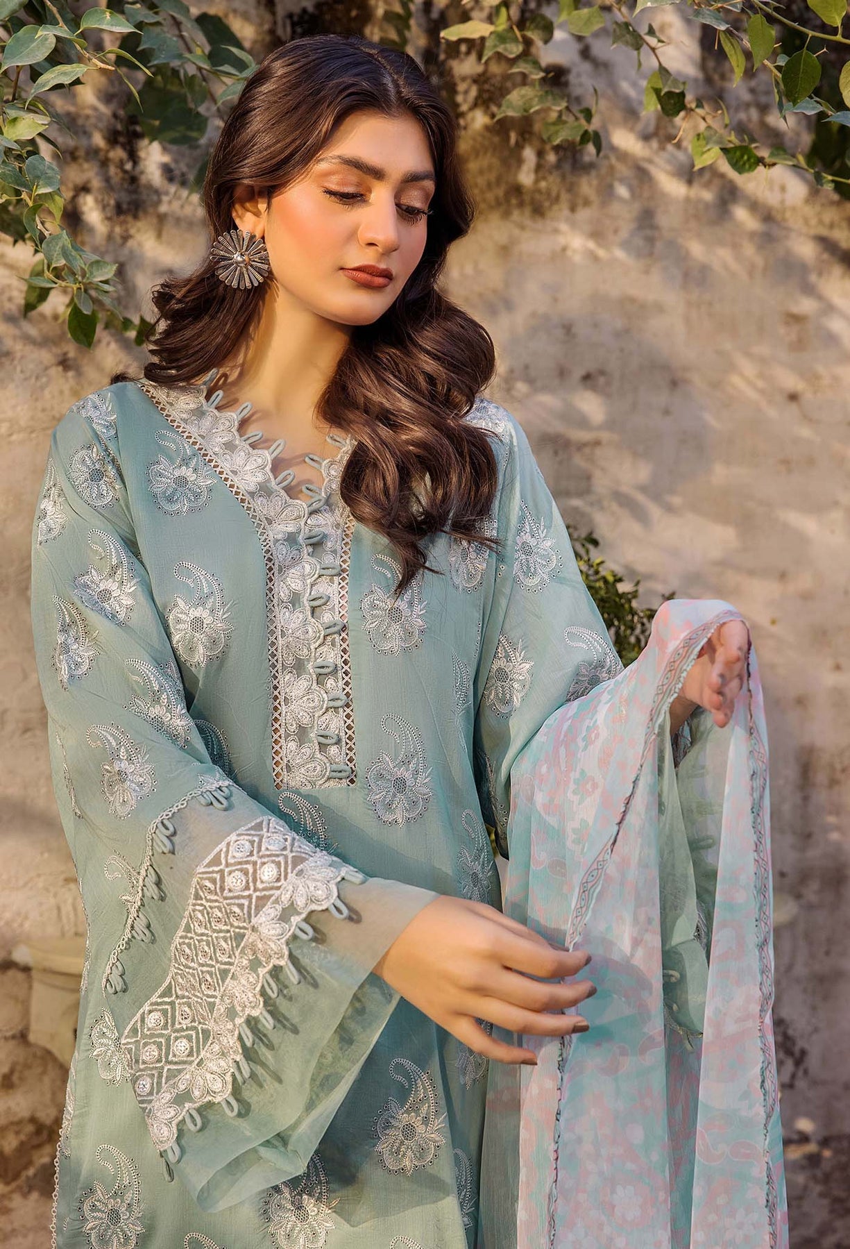 Adans Libas | Inara 25 | CHIKANKARI 4770 - Official Adans Libas - Agha Fabrics UK