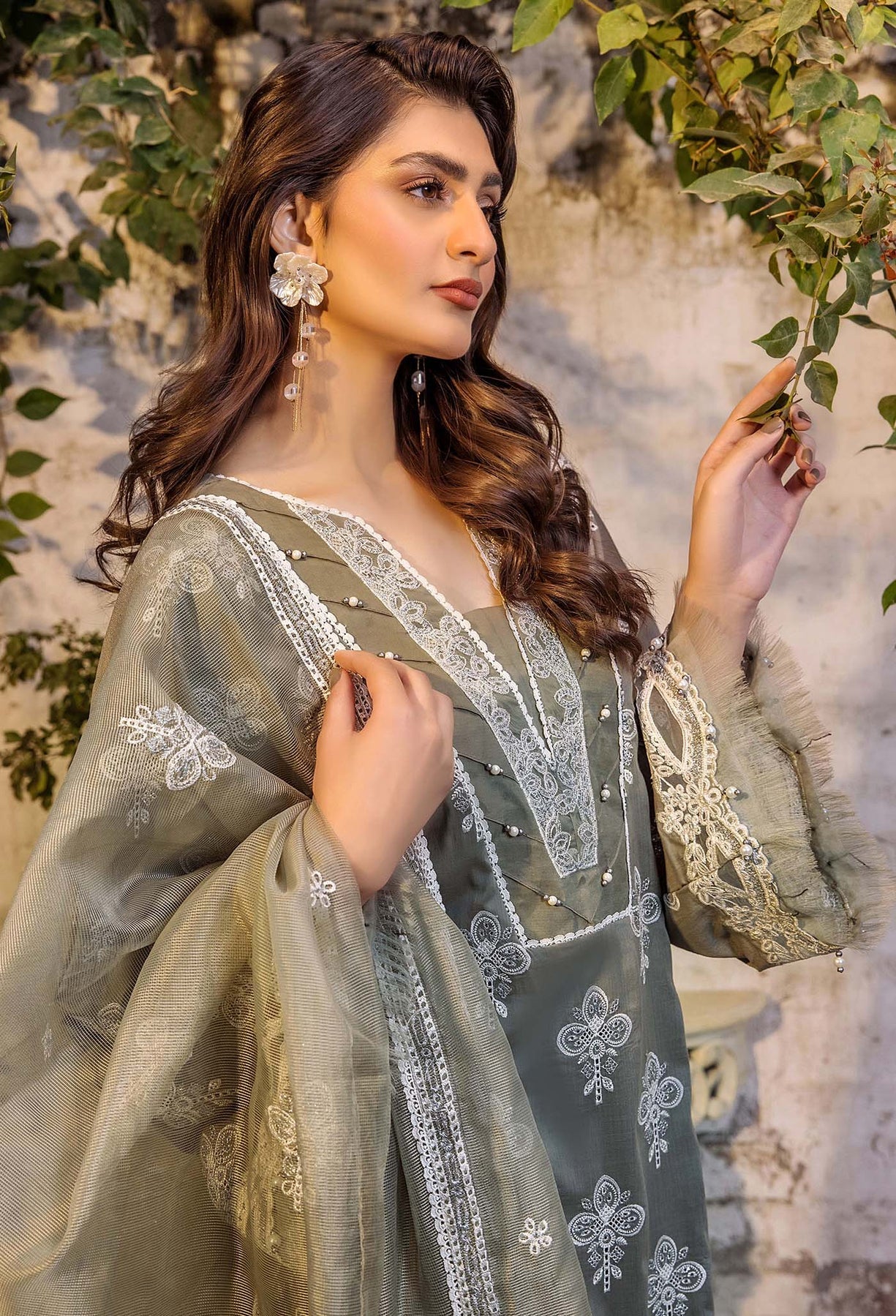 Adans Libas | Inara 25 | CHIKANKARI 4772 - Official Adans Libas - Agha Fabrics UK