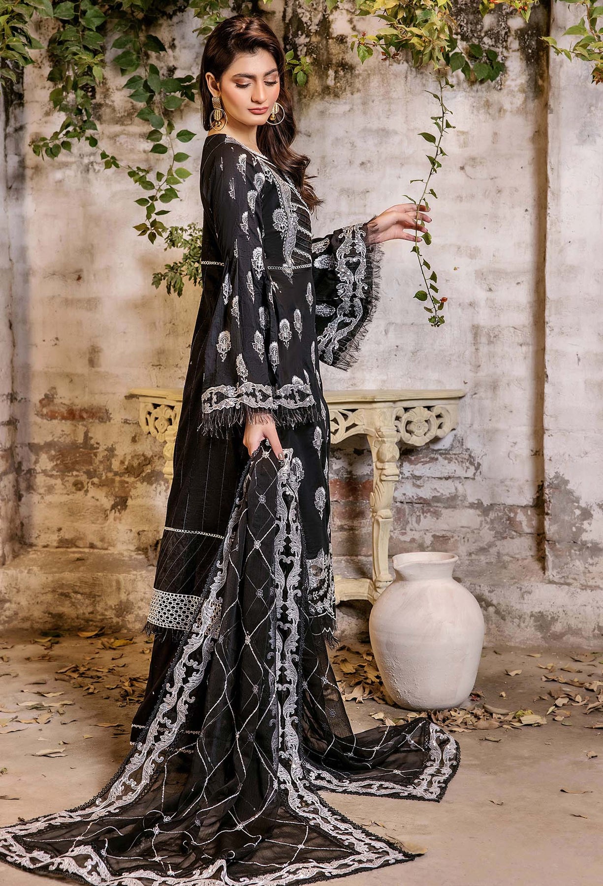 Adans Libas | Inara 25 | CHIKANKARI 4774 - Official Adans Libas - Agha Fabrics UK