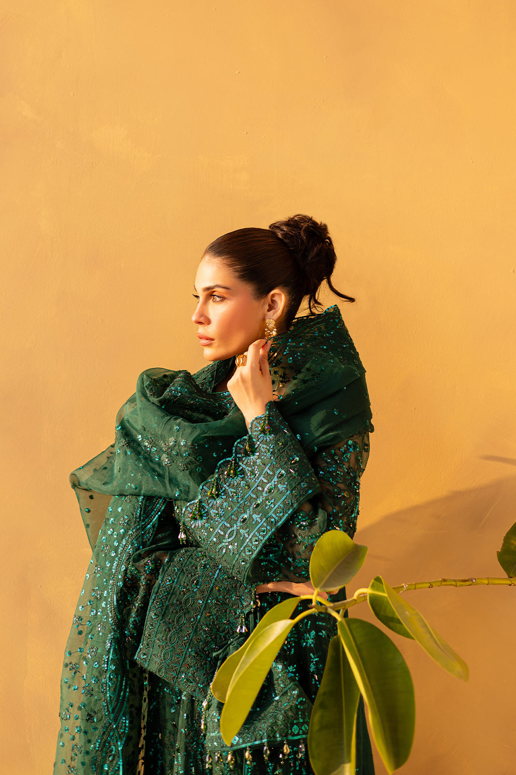 Emaan Adeel I Regalia Luxury Formals I IVYEN