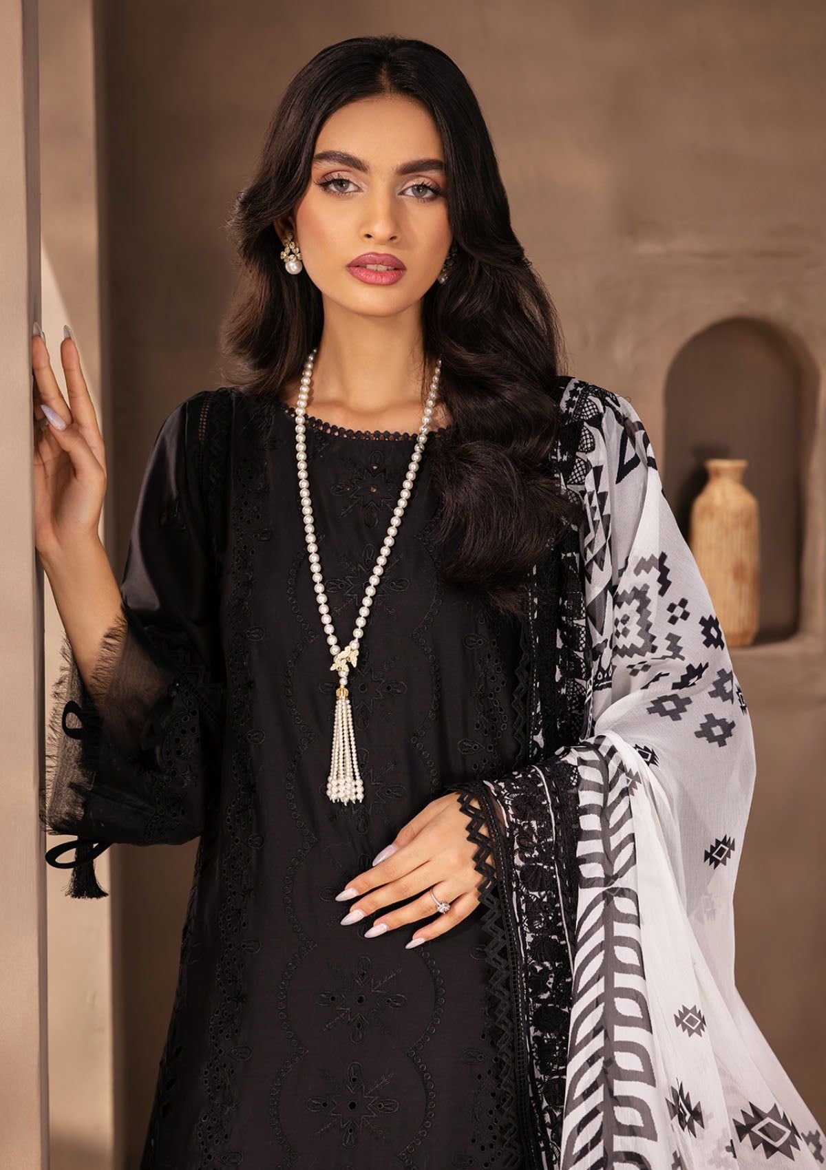 Lawn Collection - Nureh - Koyal - Monochrome - B#01 - Official Nureh - Agha Fabrics UK