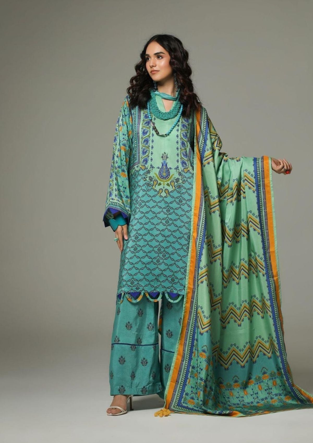 Winter Collection - Paltar - Sarmaa - PF#092303