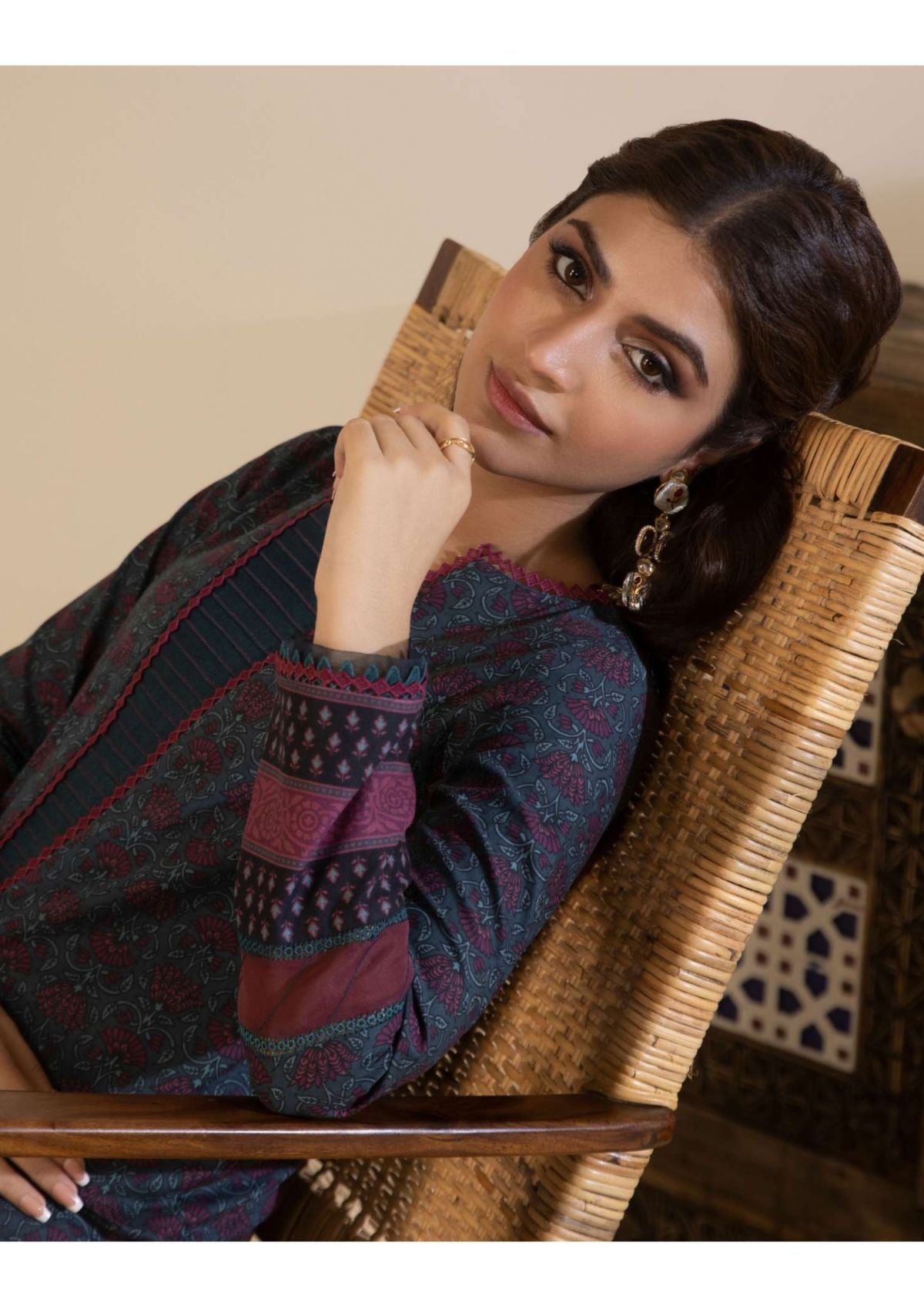 Lawn Collection - Asim Jofa - Prints - AJBP#28 - Official Asim Jofa - Agha Fabrics UK