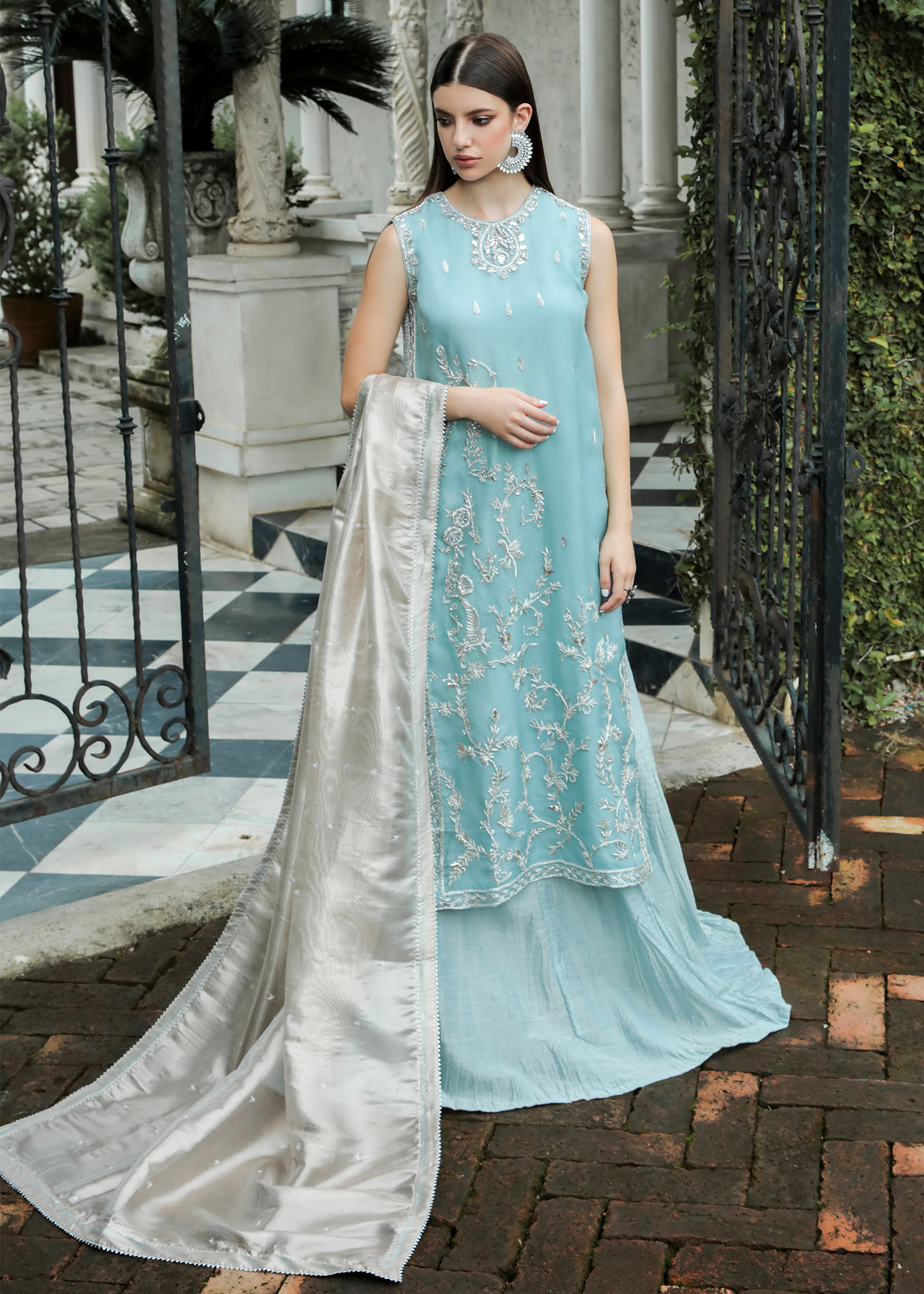 Purple Haze Pret Studio | Apsara Formals | Ice Blue Organza Outfit