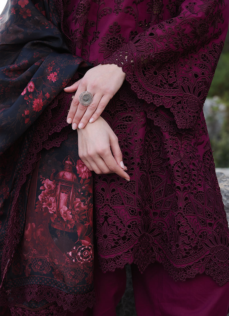 Image | Lawnkari 25 | Delara