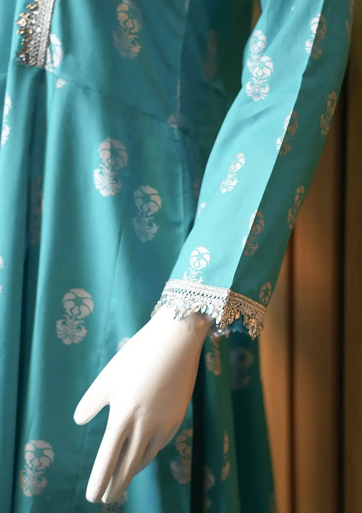 Winter Collection - Madiha Jahangir - Gulmira - Cambric - 1 pcs - D#01 - Official Madiha Jahangir - Agha Fabrics UK