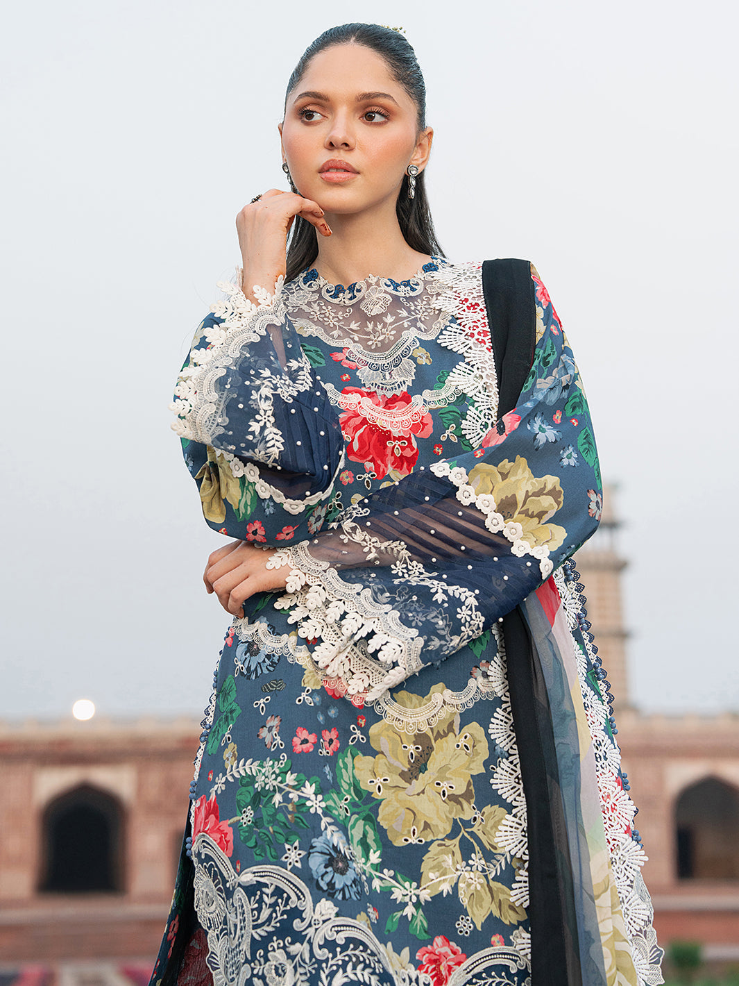 Bin Ilyas | Naqsh Naaz Luxury Lawn 25 | 2081 - B - Official Bin Ilyas - Agha Fabrics UK