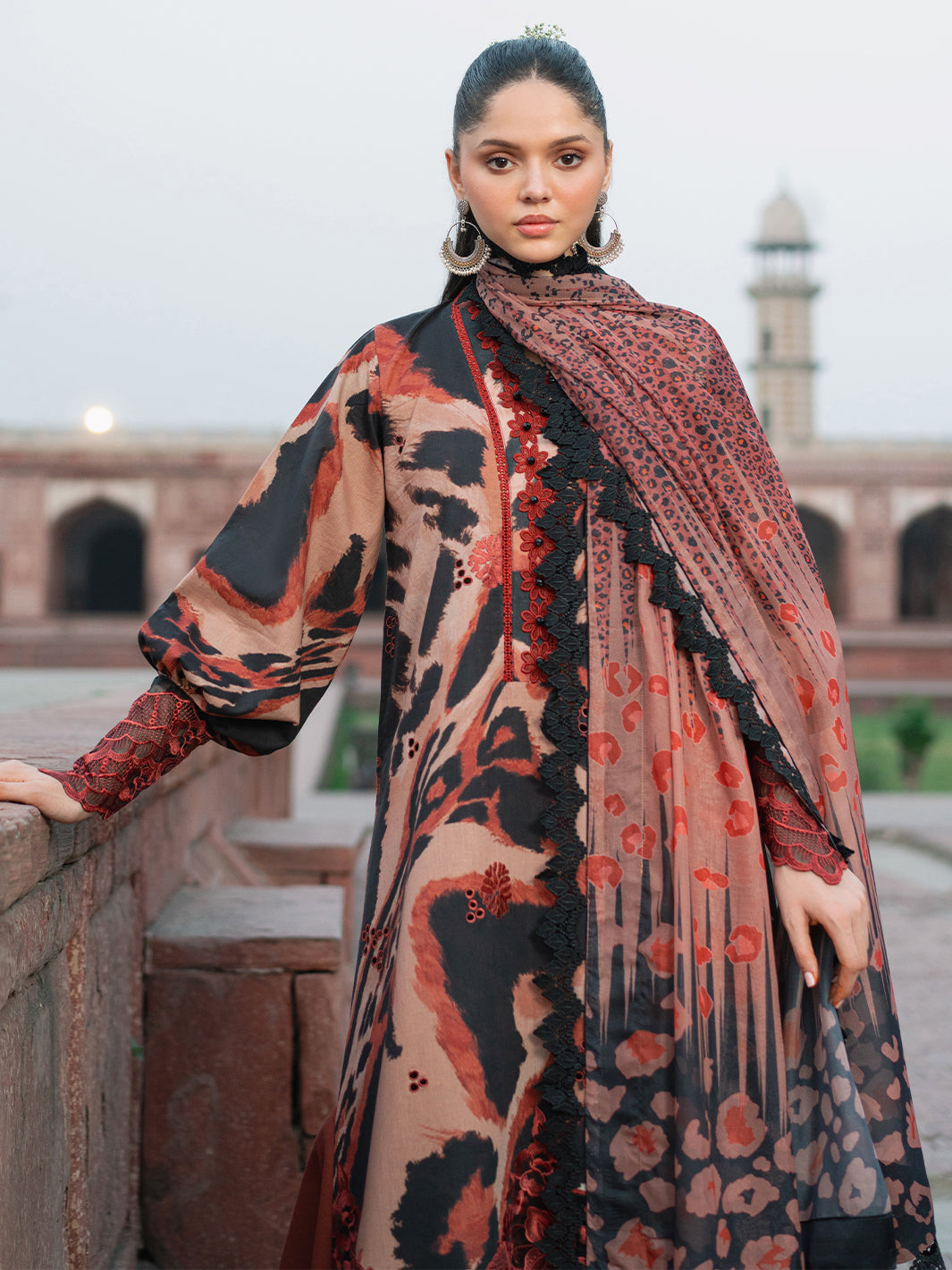 Bin Ilyas | Naqsh Naaz Luxury Lawn 25 | 2086 - C - Official Bin Ilyas - Agha Fabrics UK