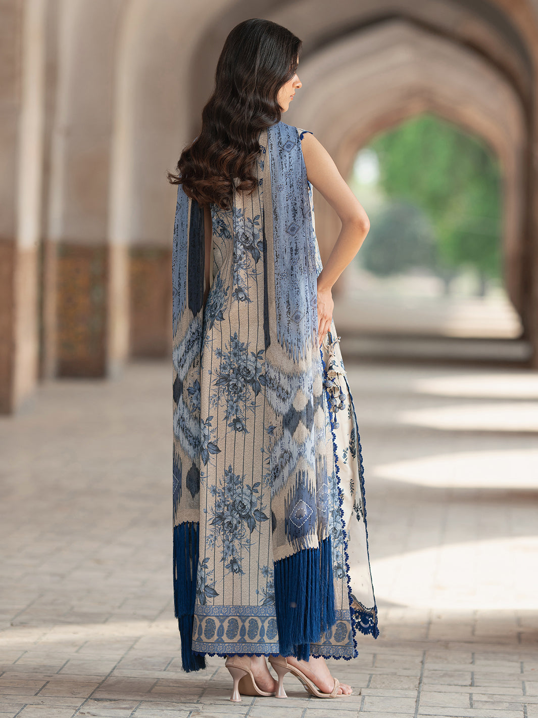 Bin Ilyas | Naqsh Naaz Luxury Lawn 25 | 2087 - A - Official Bin Ilyas - Agha Fabrics UK