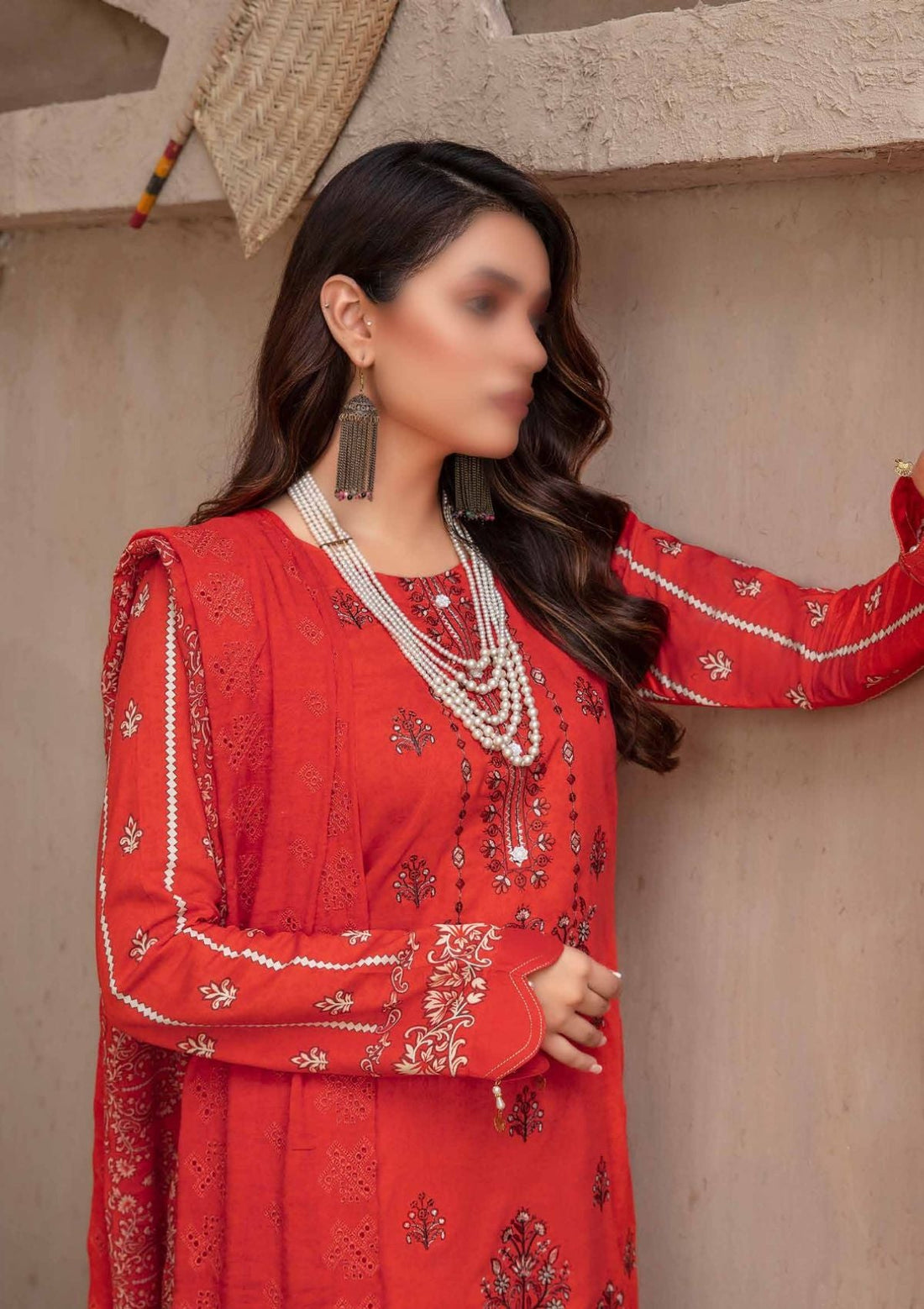 Winter Collection - Laiba - D/P Viscose - V26 - LV#07 - Official Laiba - Agha Fabrics UK