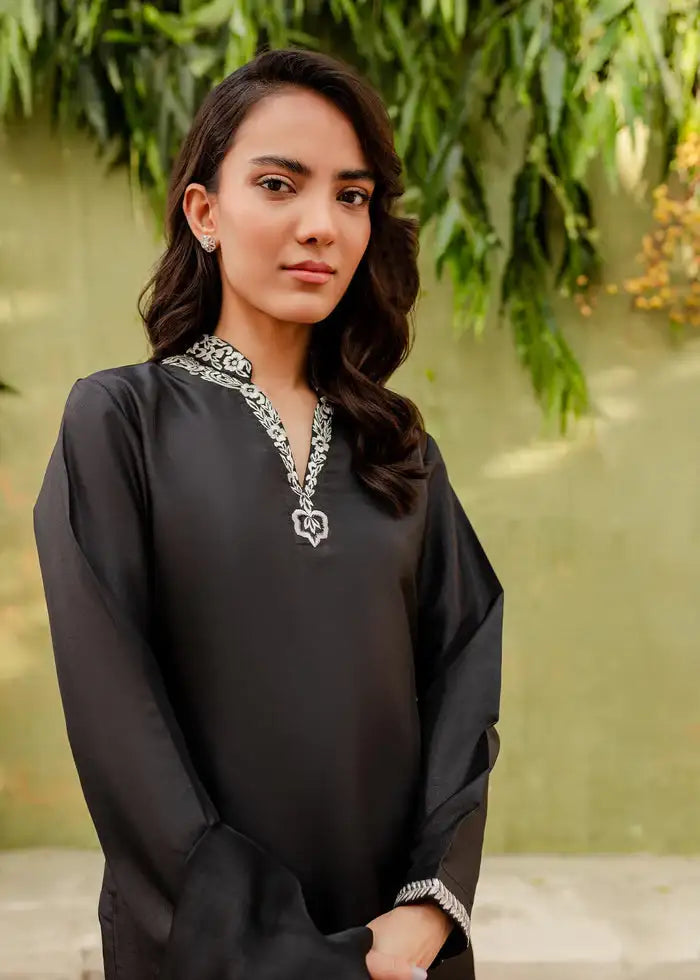 Allure | Syera Pret | KIARA - Official Allure - Agha Fabrics UK