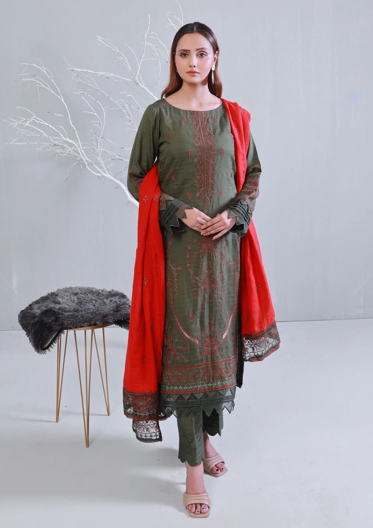 Winter Collection - Almish - Unstitched 24 - D#595 - Giti - Official Almish - Agha Fabrics UK
