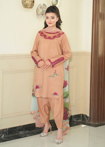 Fozia Khalid | Silk Spire | AMBER