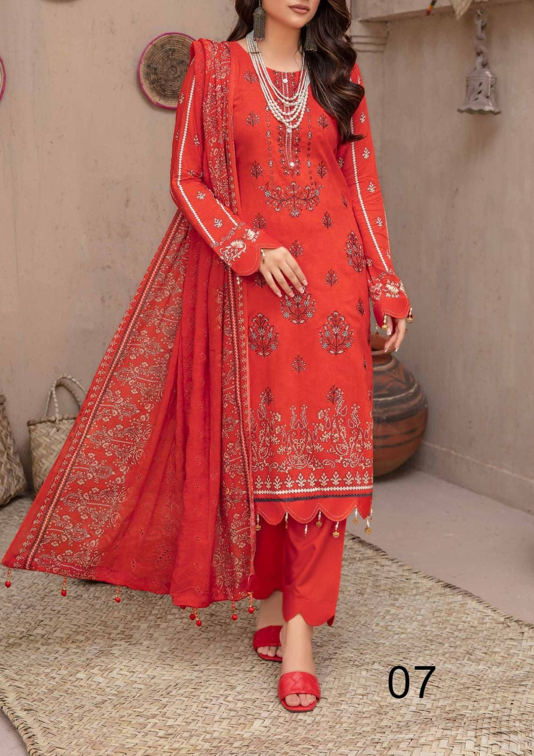 Winter Collection - Laiba - D/P Viscose - V26 - LV#07 - Official Laiba - Agha Fabrics UK