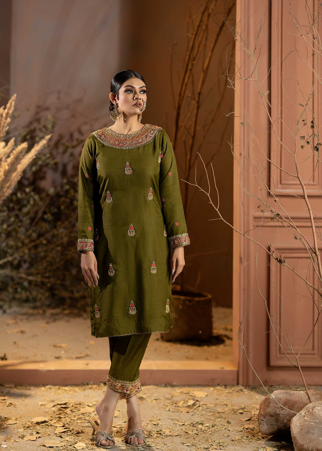 Purple Haze Pret Studio | Apsara Formals | Yasmin