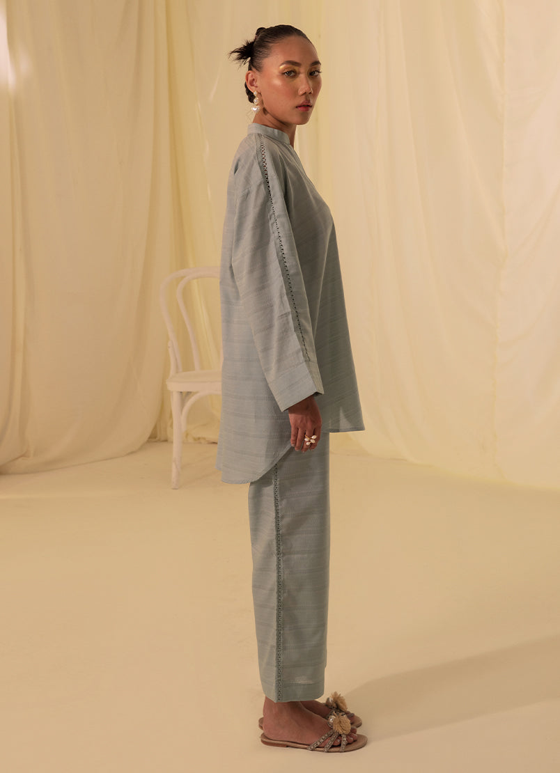 Image | Spring Basics 25 | IJSL-213712-11968