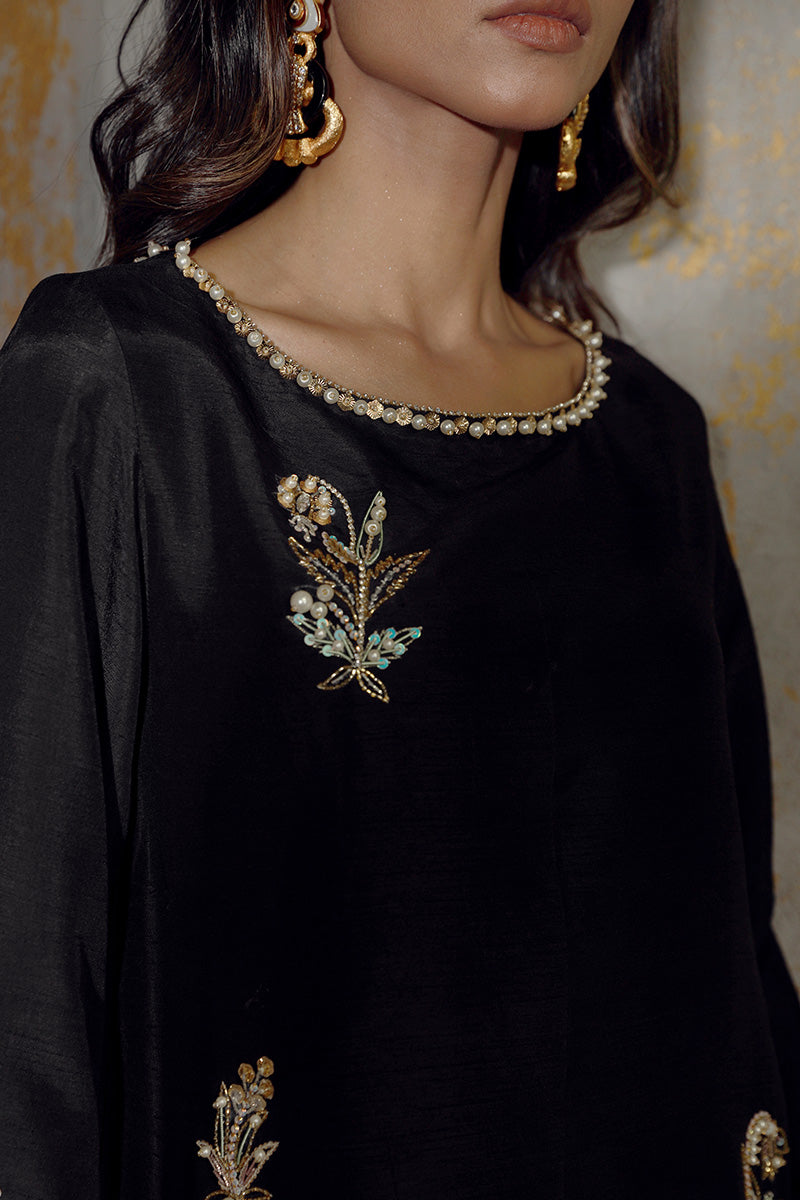 Wardha Saleem | Luxury Pret Fusion Wear | LEISHA