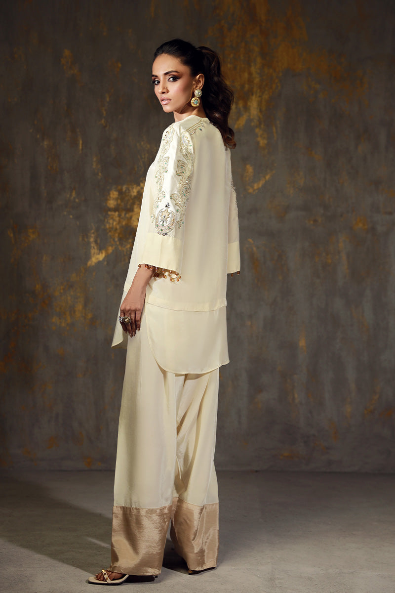 Wardha Saleem | Luxury Pret Traditional Wear | LAMIA - Official Wardha Saleem - Agha Fabrics UK