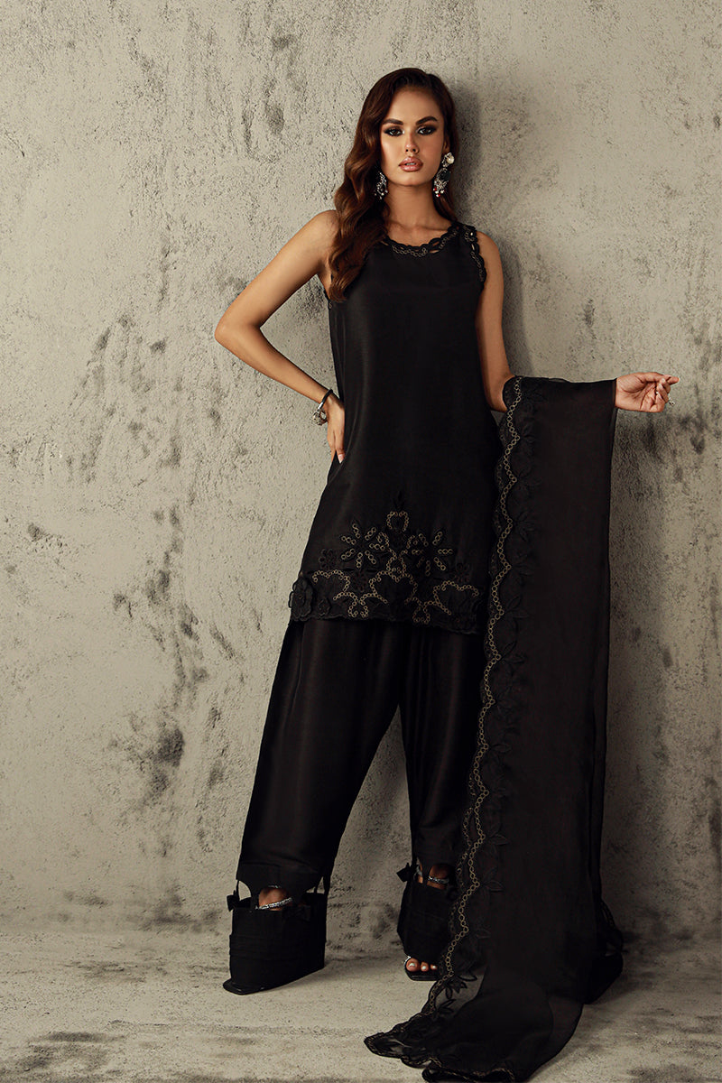 Wardha Saleem | Luxury Pret Fusion Wear | RULA