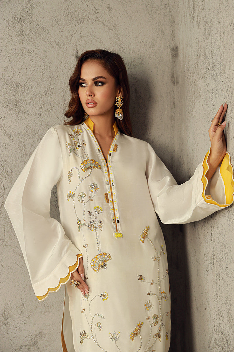 Wardha Saleem | Luxury Pret Traditional Wear | SUHA - Official Wardha Saleem - Agha Fabrics UK