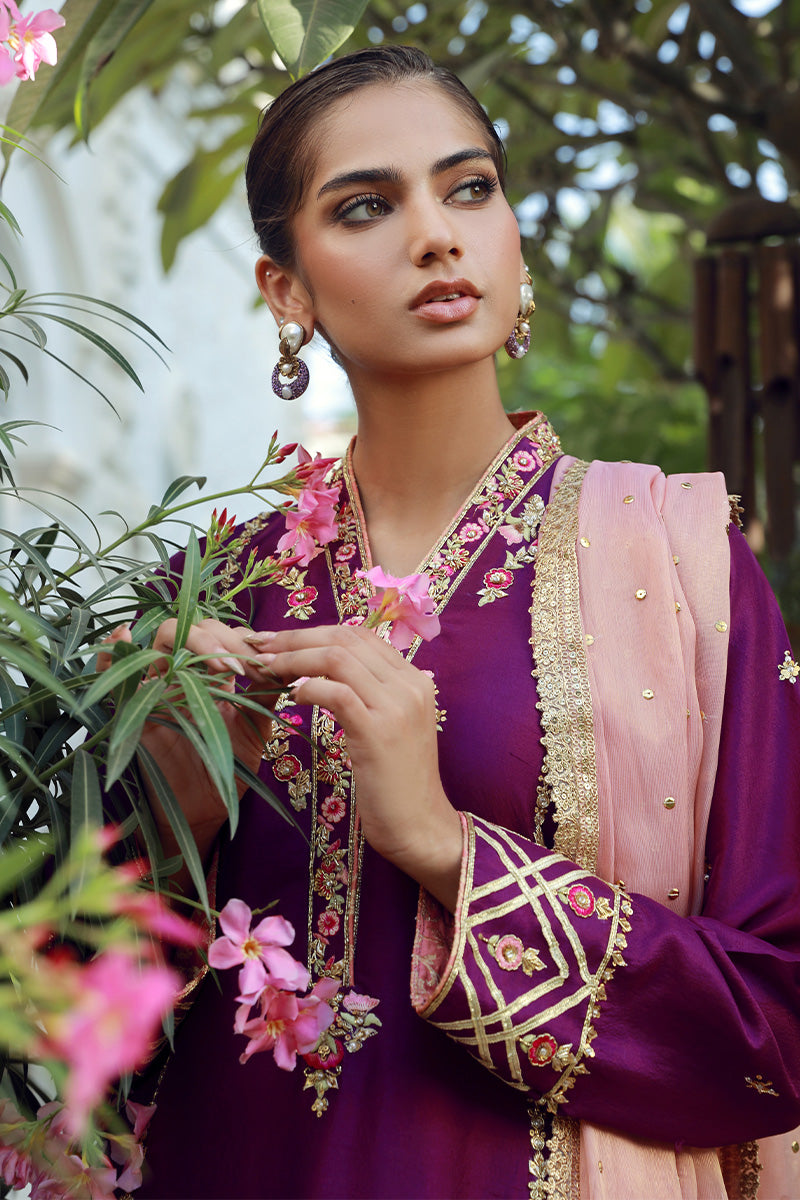 Sana Abbas | Velvet Formals | SPINEL - Official Sana Abbas - Agha Fabrics UK