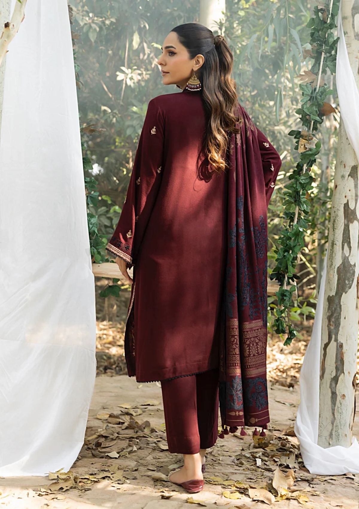 Winter Collection - Lakhany - Luxury Winter 24 - LG-IZ-0234 - Official Lakhany - Agha Fabrics UK