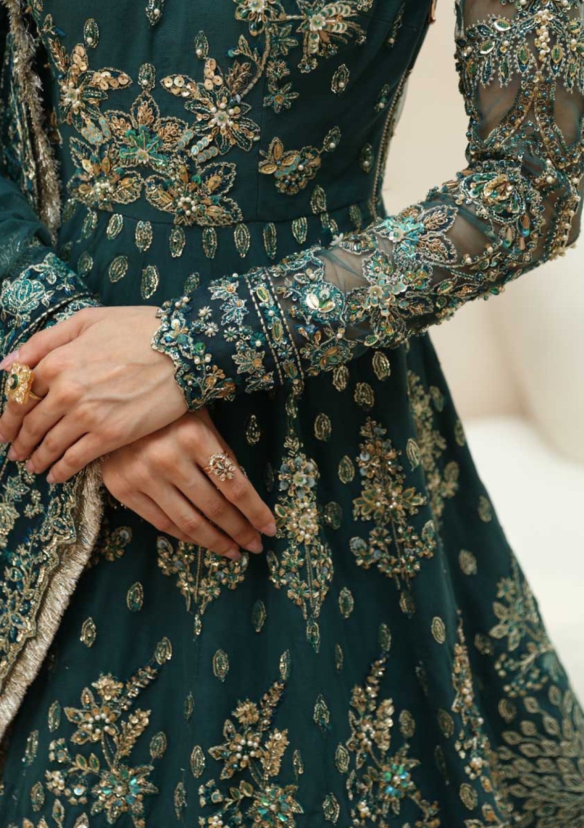 Formal Collection - Akbar Aslam - Mastani - ASM24#1560 - Luxor