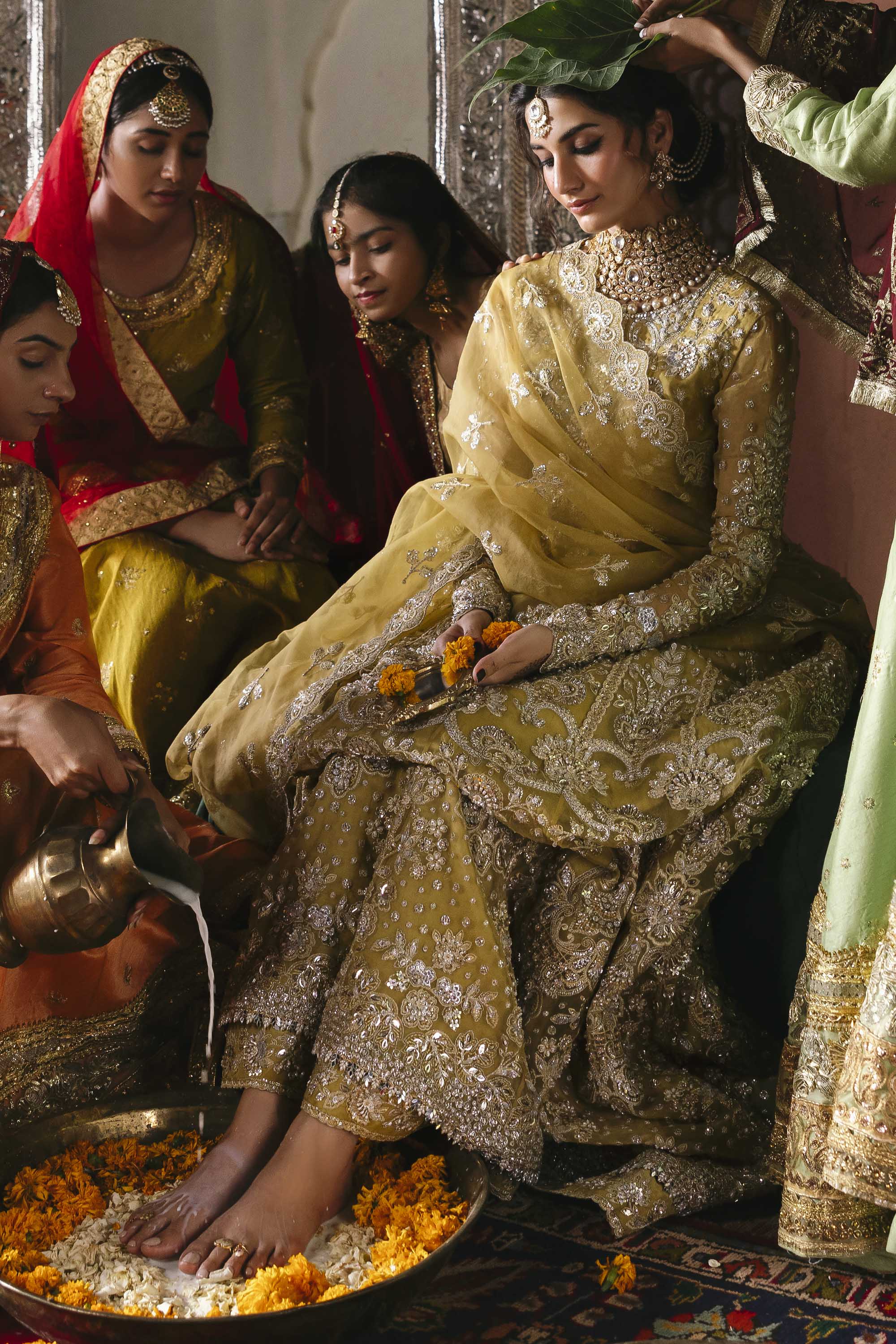 Akbar Aslam | Formals | Roshanara