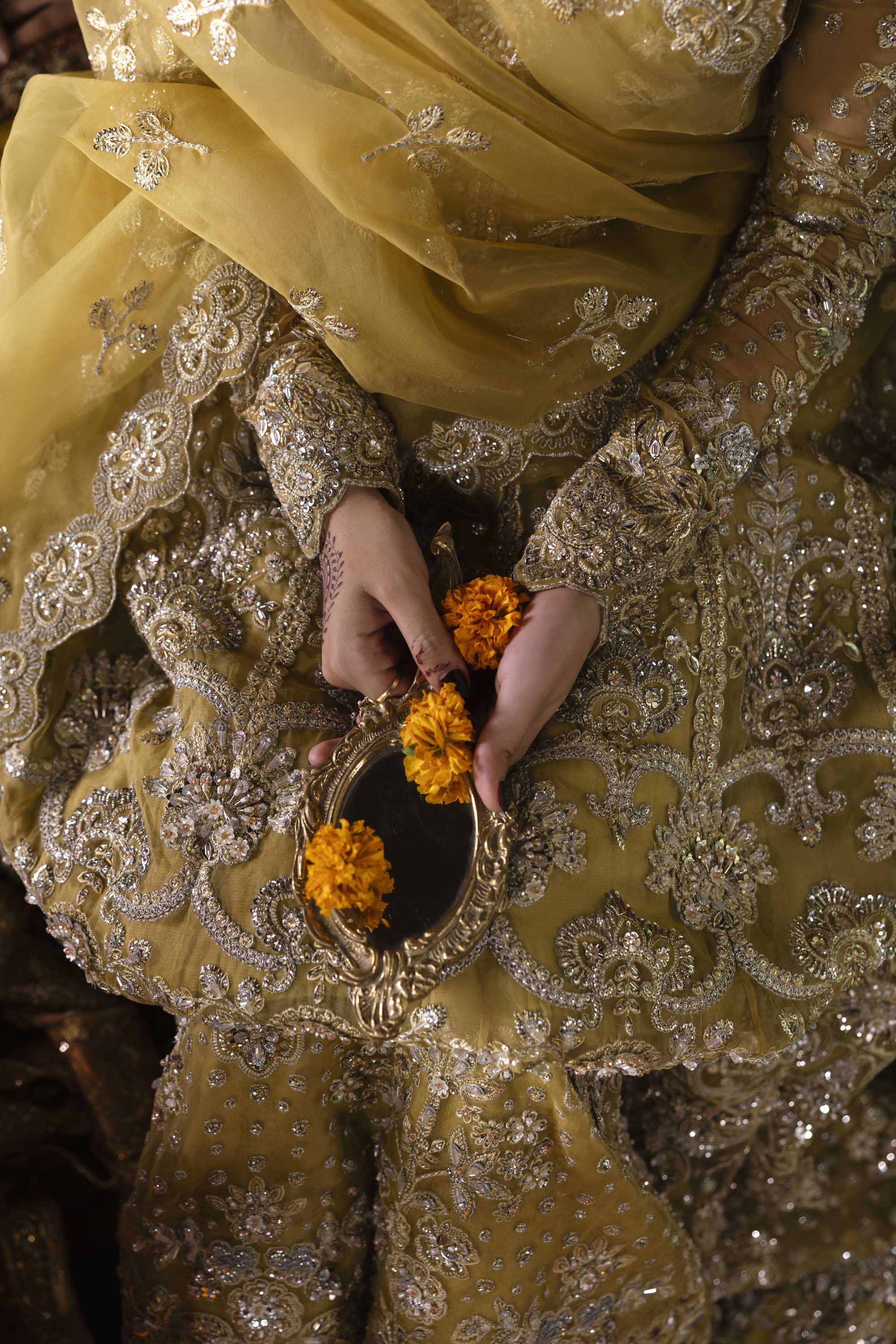 Akbar Aslam | Formals | Roshanara