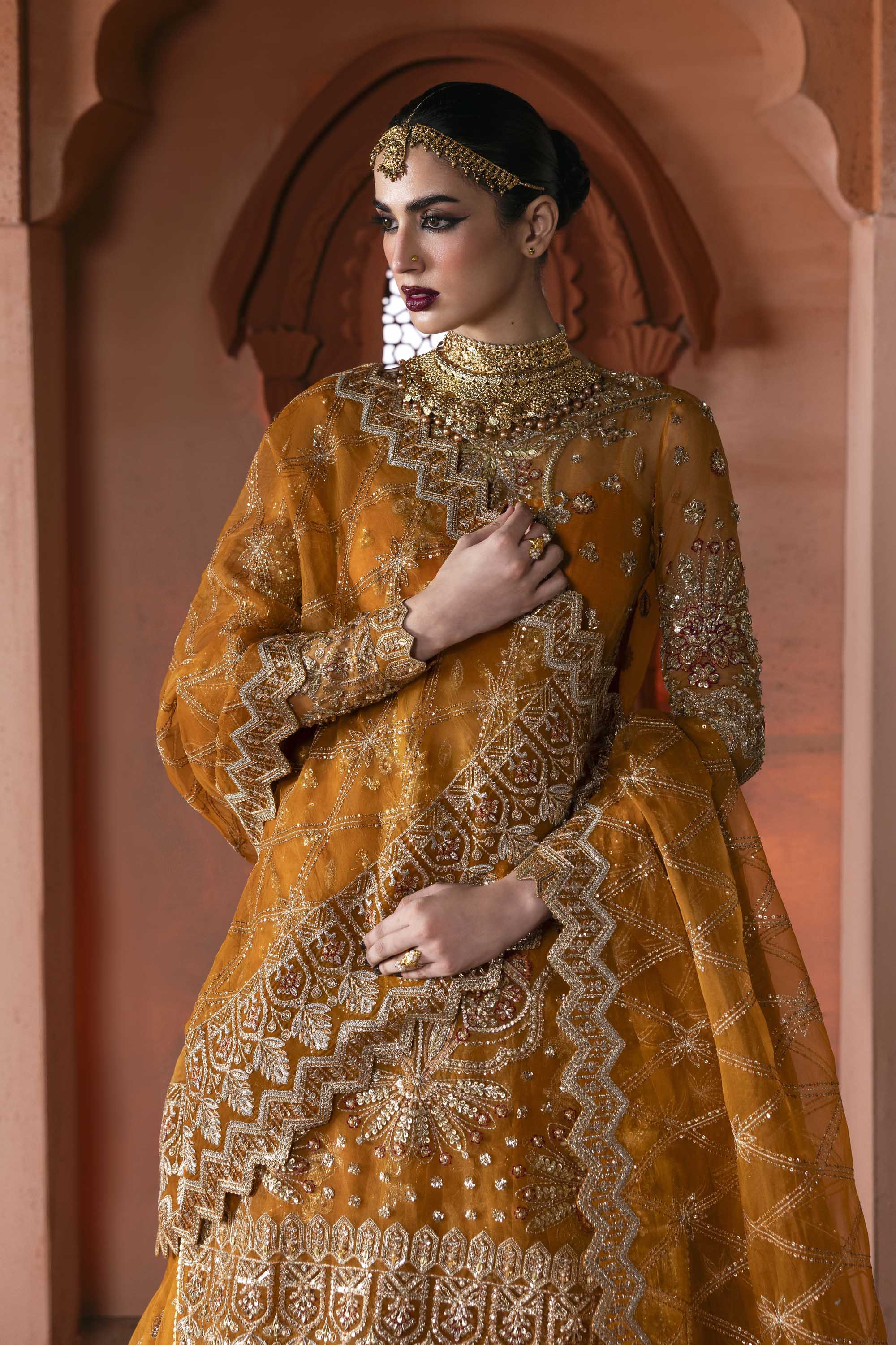 Akbar Aslam | Formals | Zareen