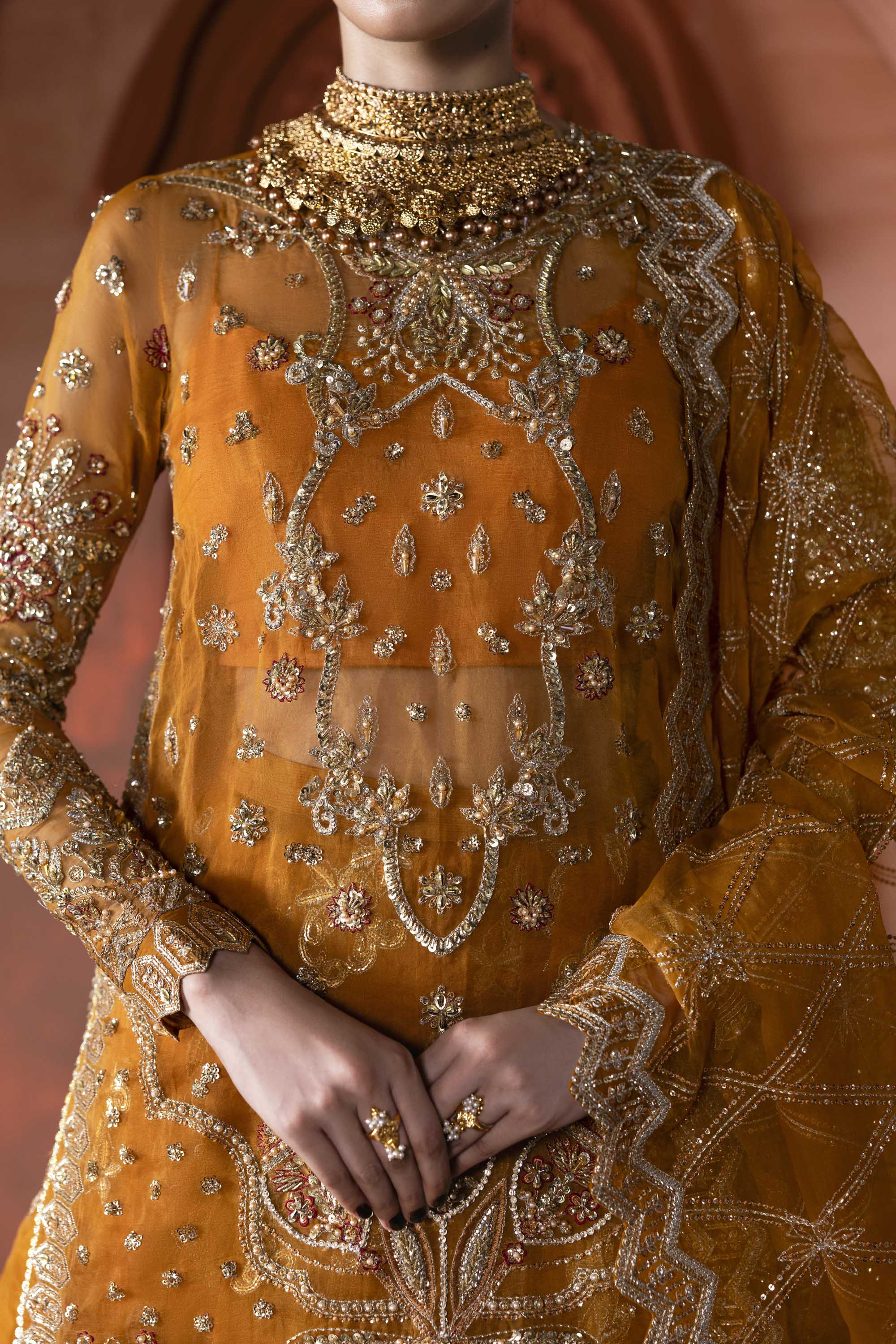 Akbar Aslam | Formals | Zareen