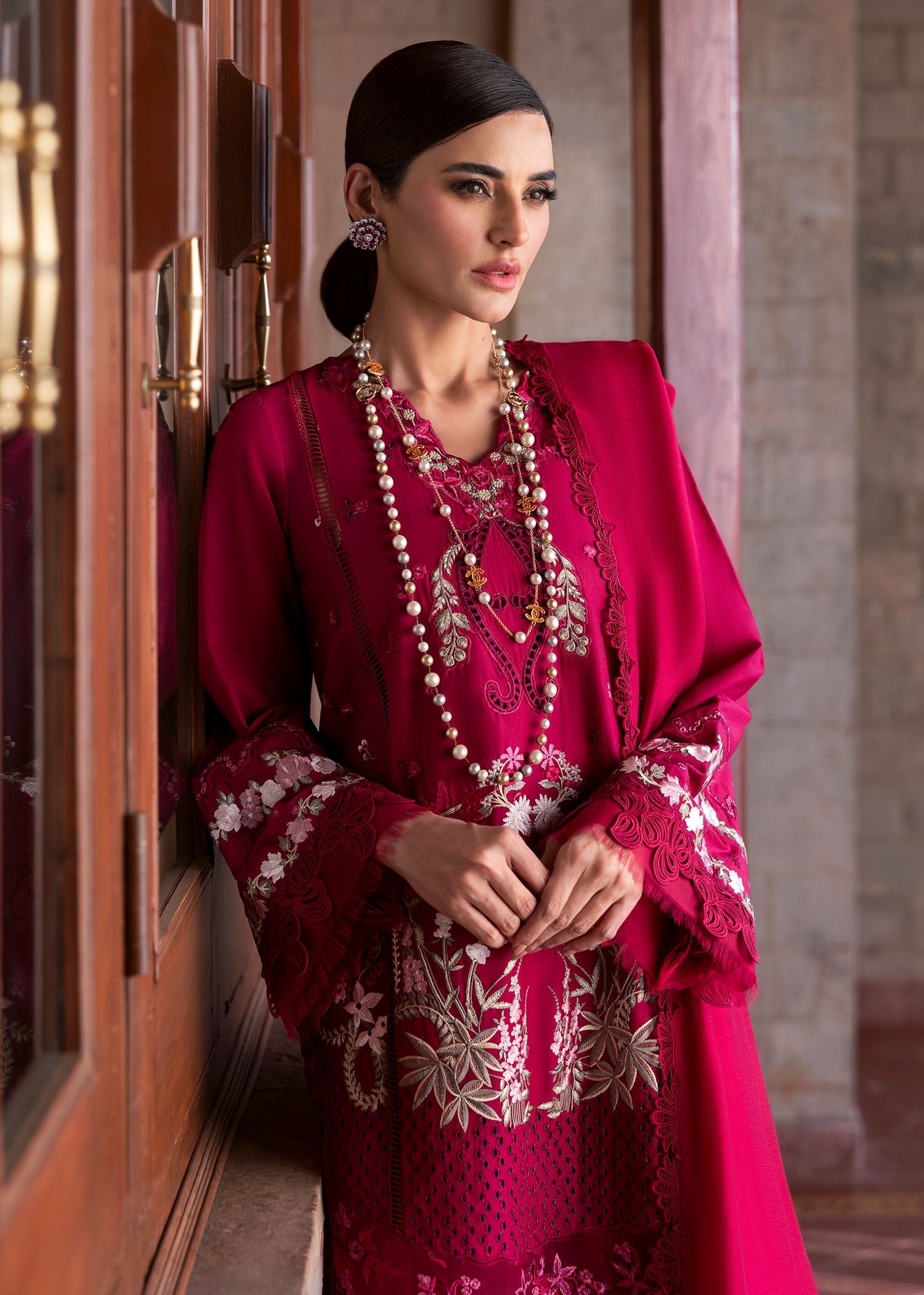 Saira Shakira | Bloom Lawn 25 | FAYE 7-B