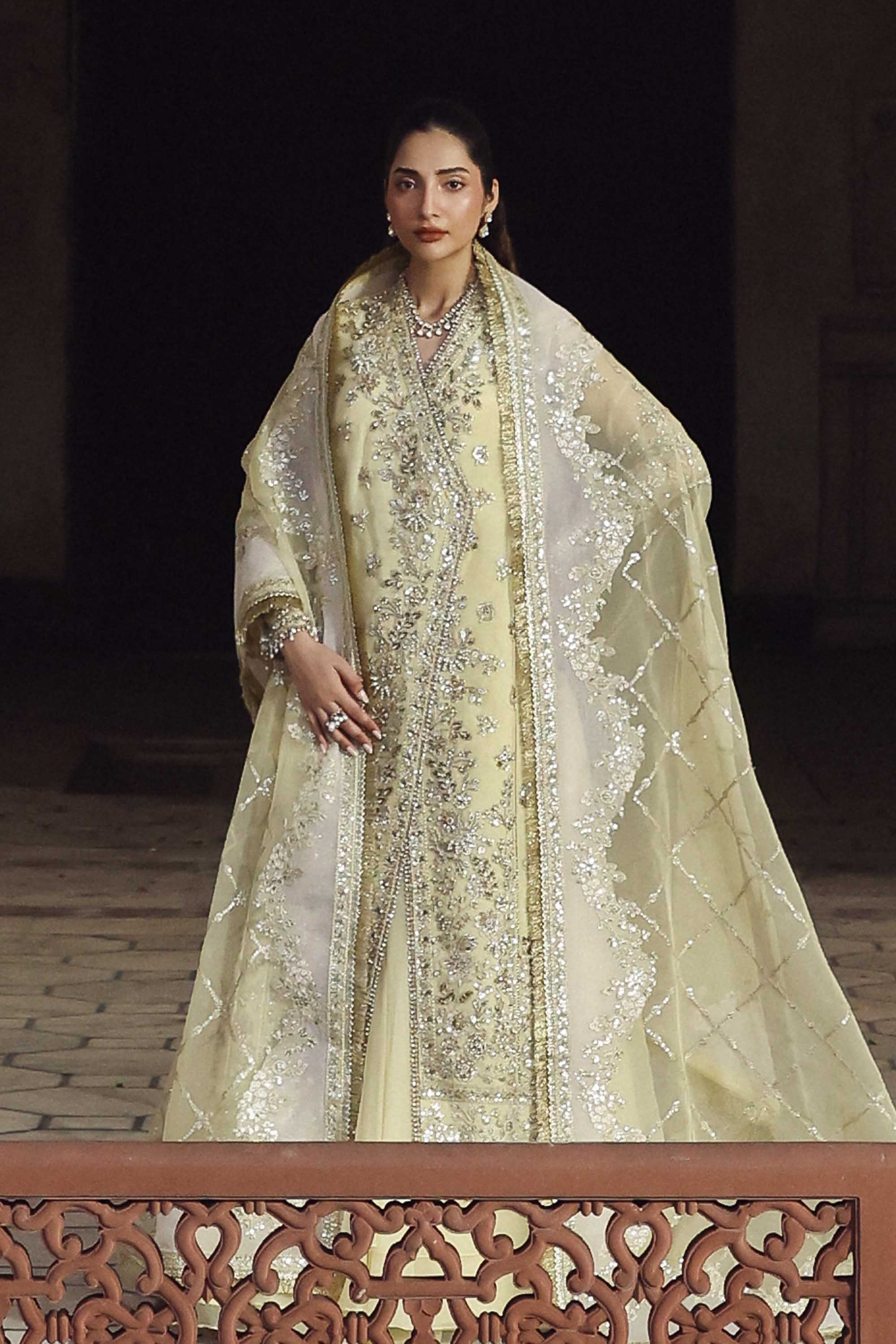 Akbar Aslam | Formals | Mehro