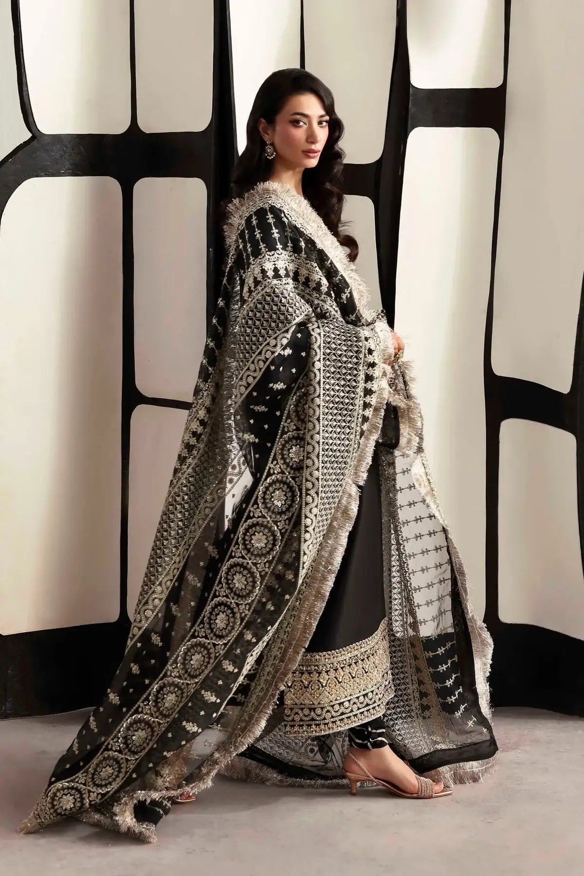 Akbar Aslam | Luxury Formals 25 | Onyx