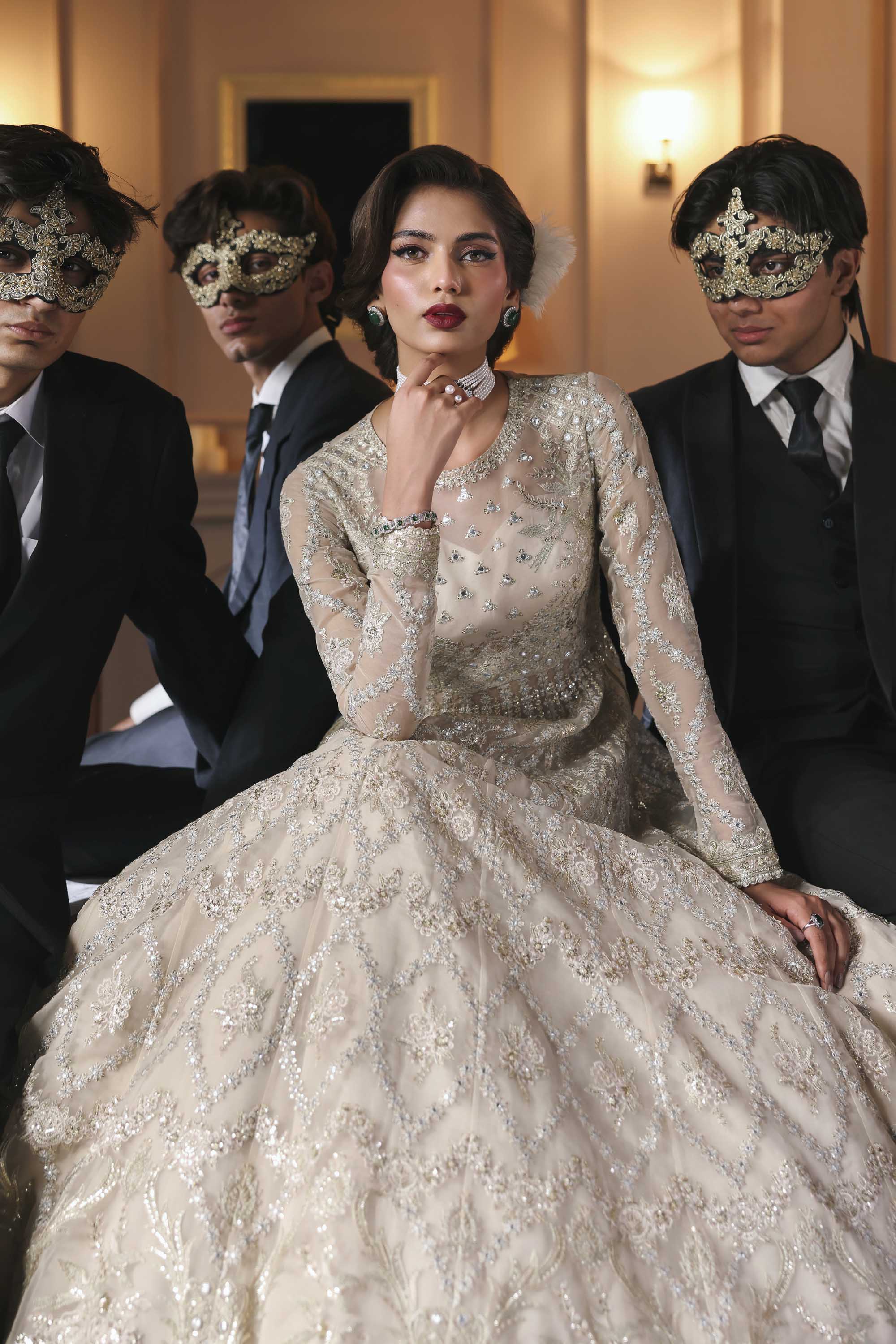 Akbar Aslam | Formals | Gulnisa