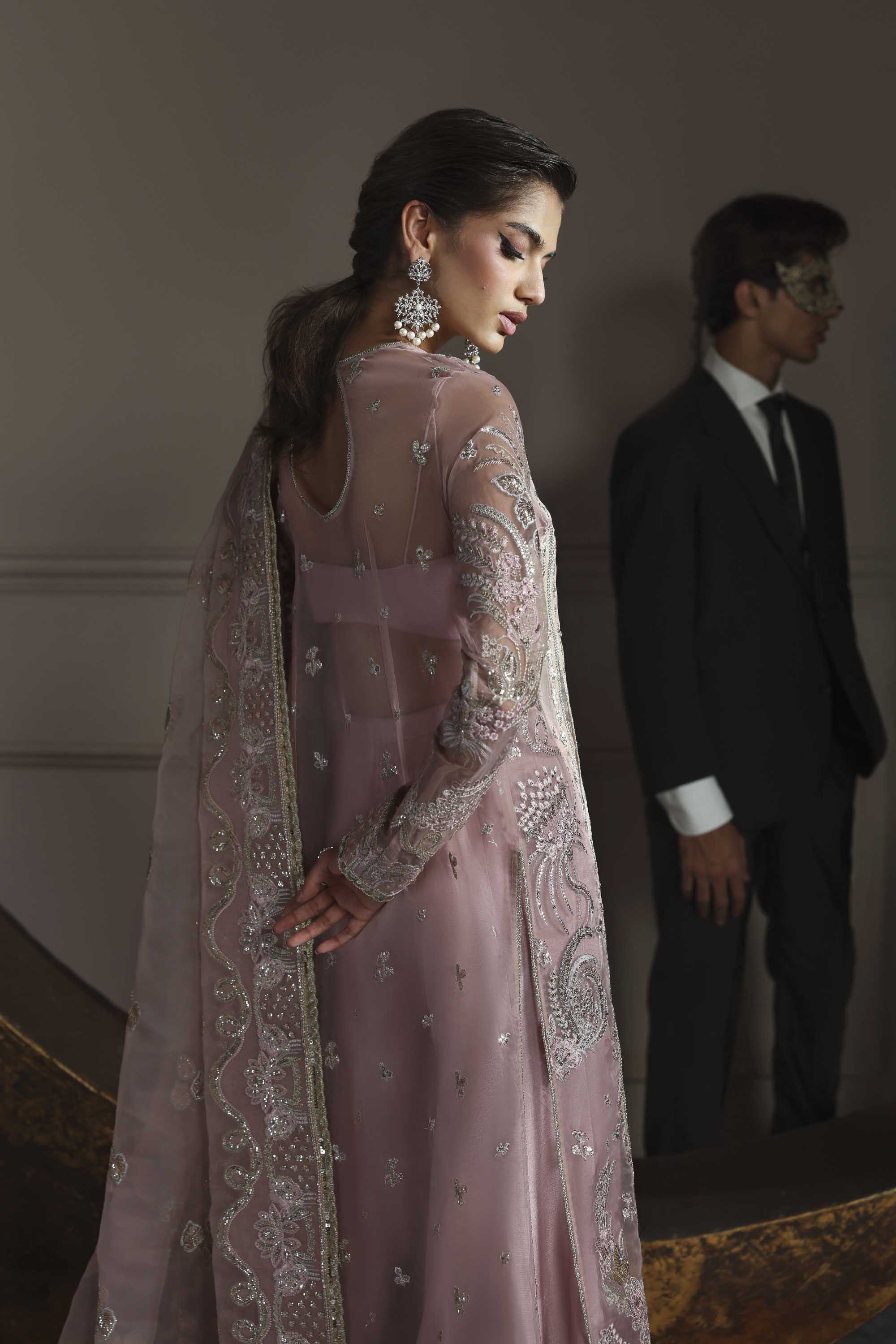 Akbar Aslam | Formals | Shahmeena