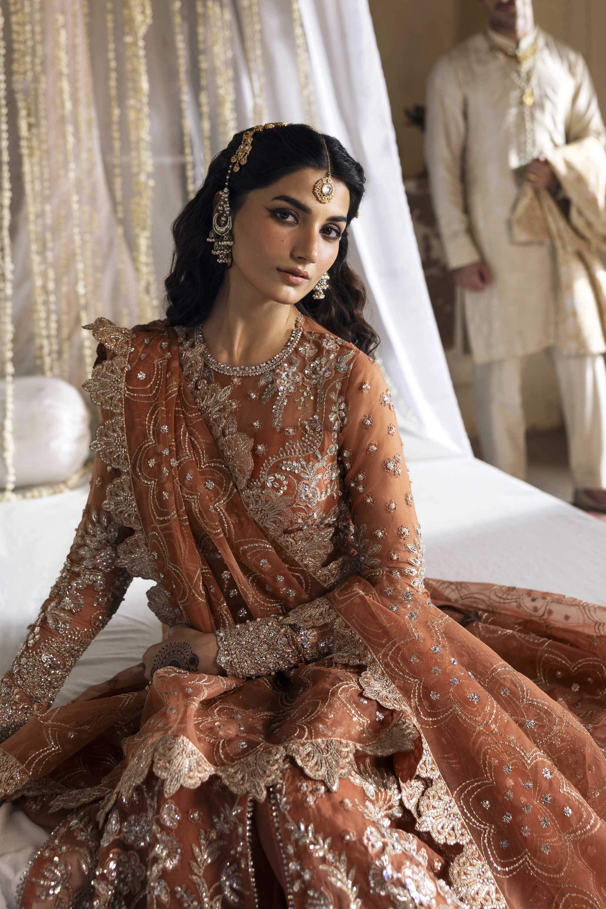 Akbar Aslam | Formals | Meherun