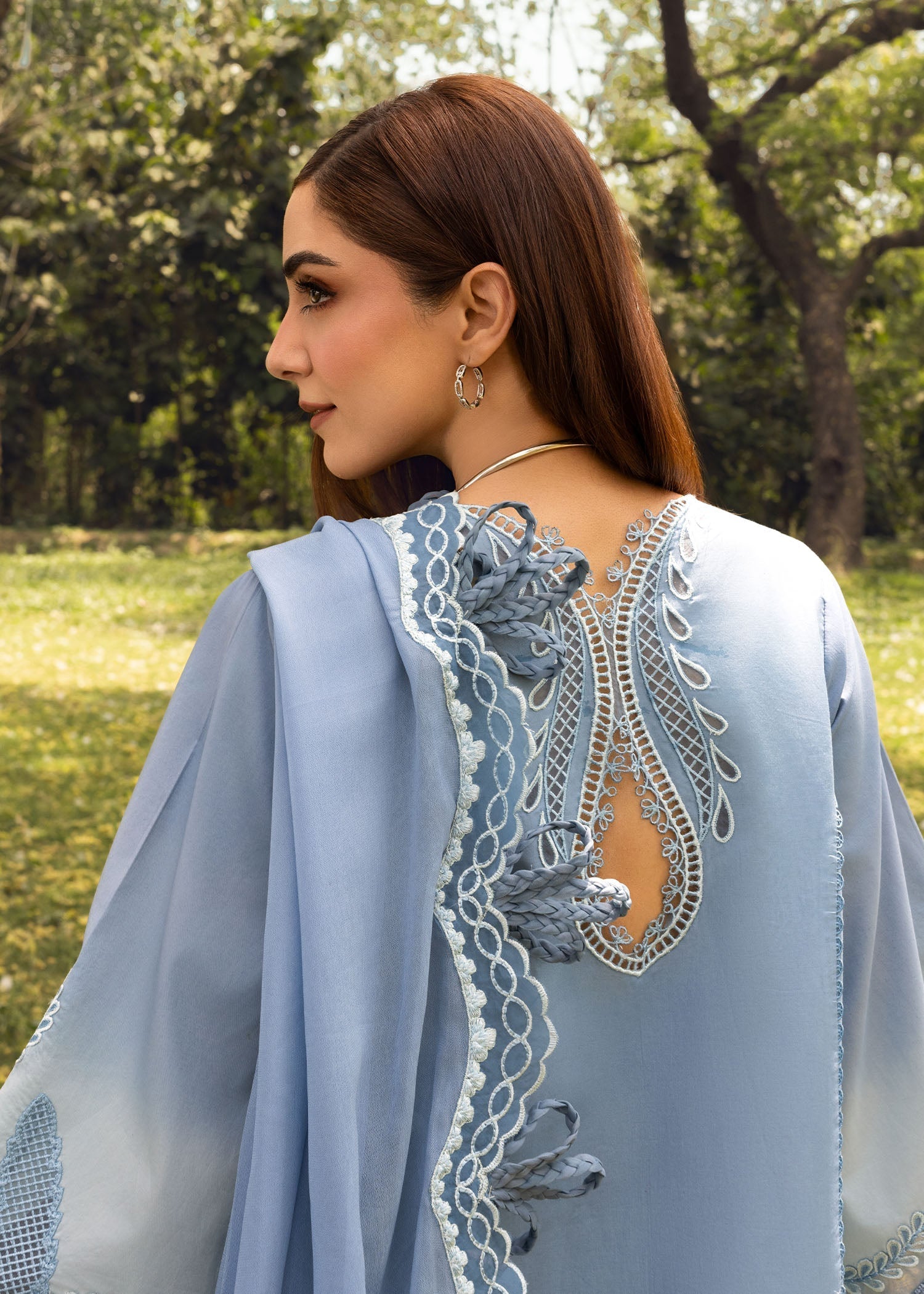 Crimson | Tasawar 25 | ALL THINGS OMBRE - D1 A