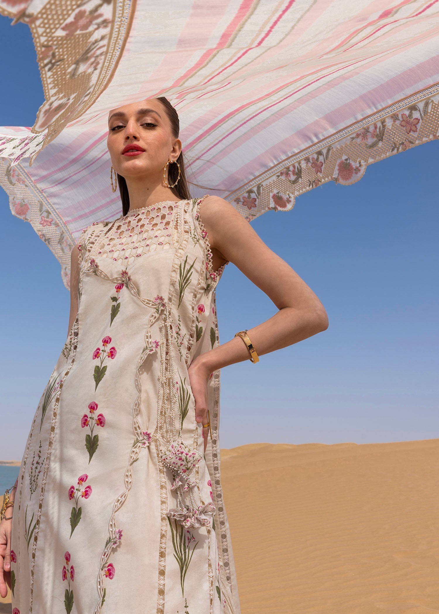 Crimson | Floe by Crimson | Once Upon A Flower - D9 B