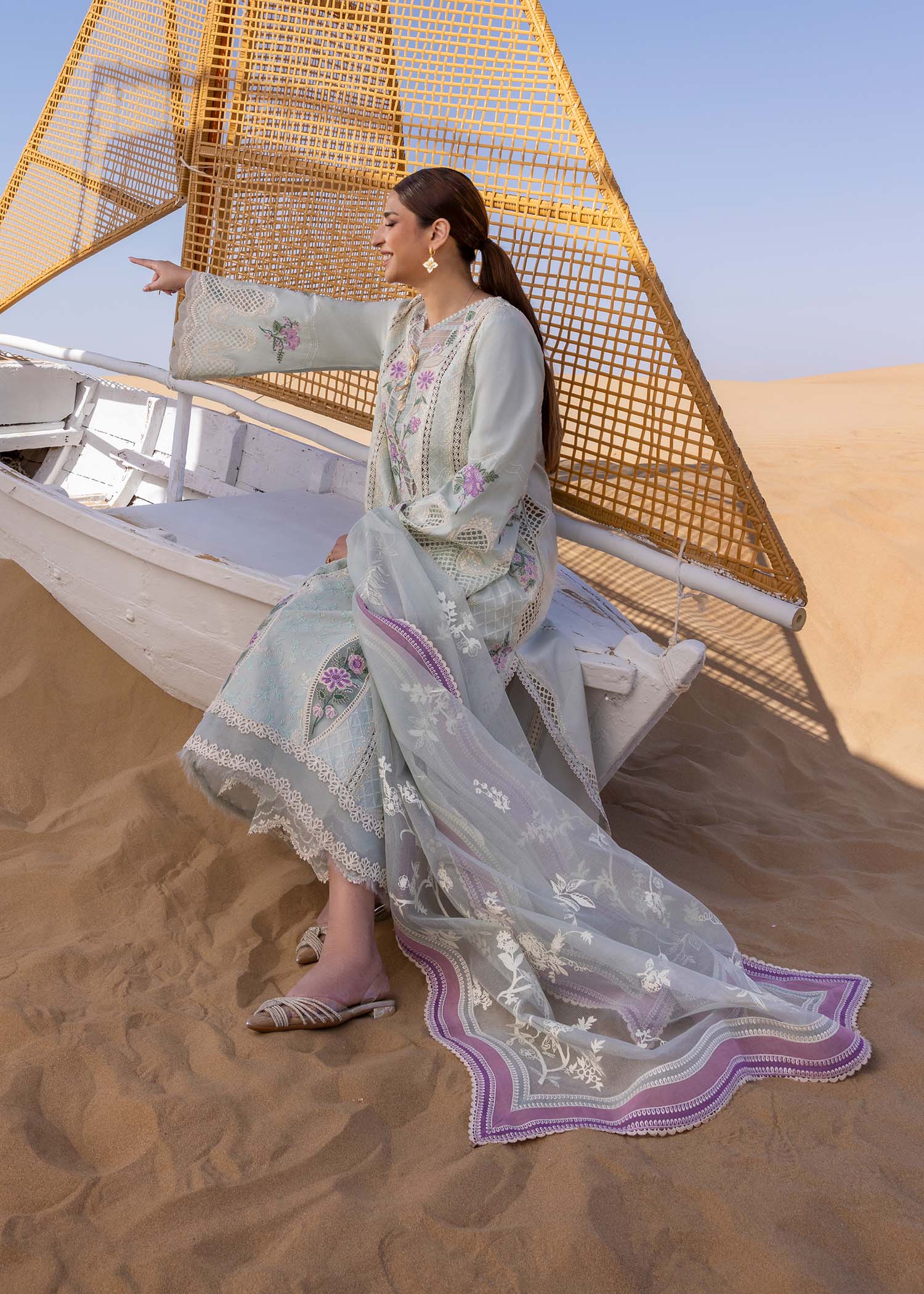 Crimson | Floe by Crimson | A Handmade Tale - D2 A