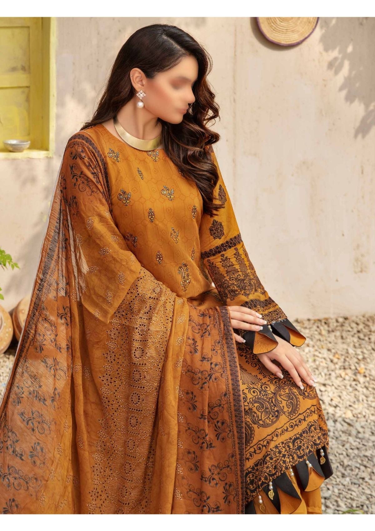 Winter Collection - Laiba - D/P Viscose - V26 - LV#01 - Official Laiba - Agha Fabrics UK