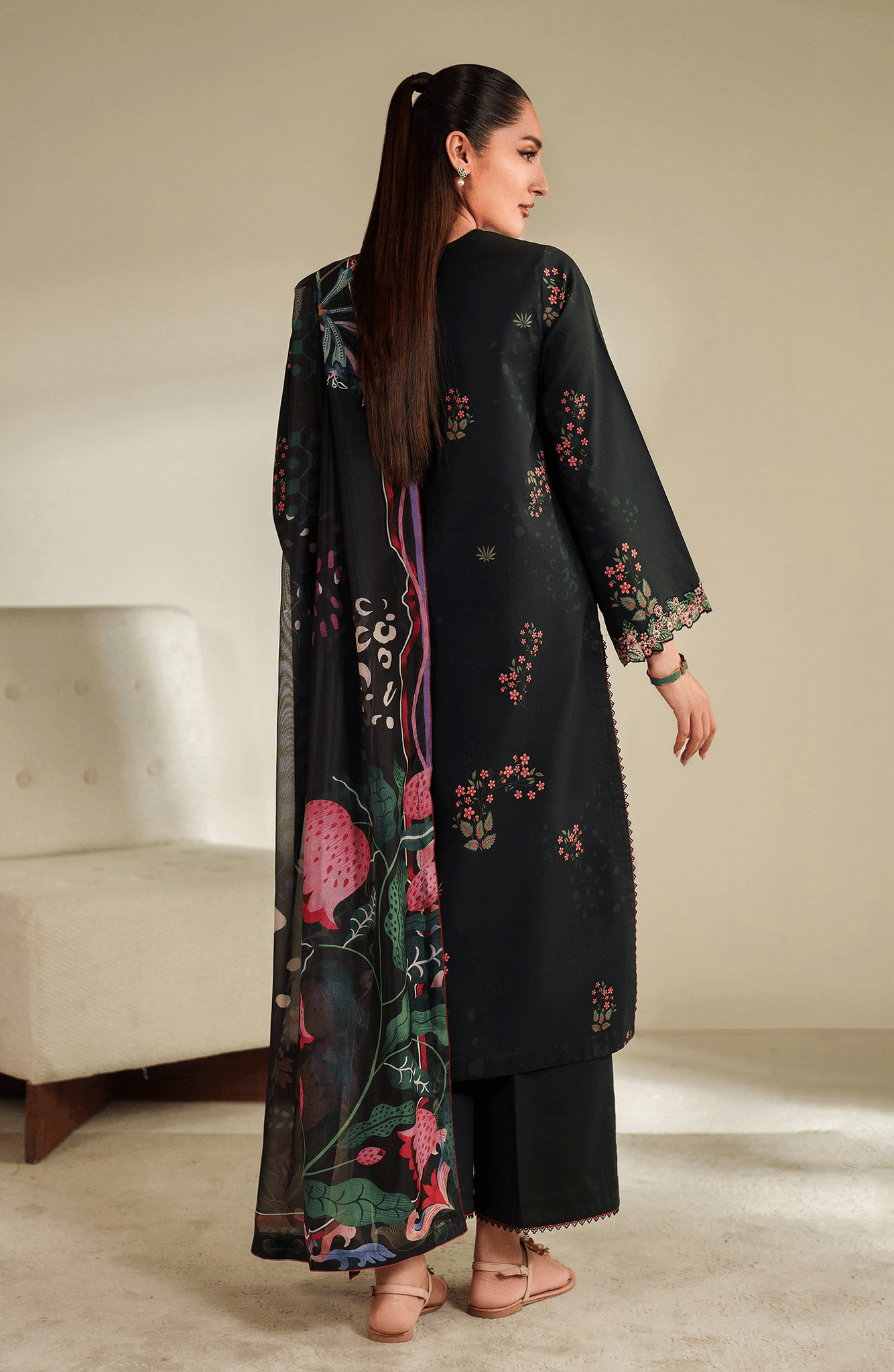 Seran | Ilara Cambric | NOIREA