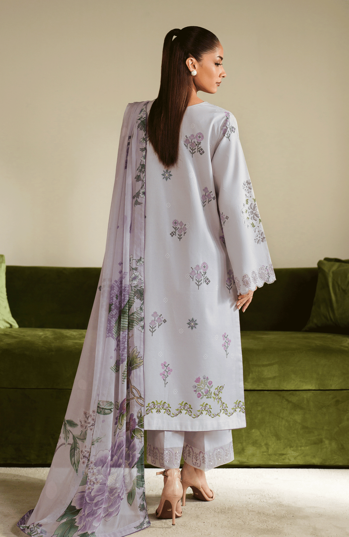 Seran | Ilara Cambric | LAVARA