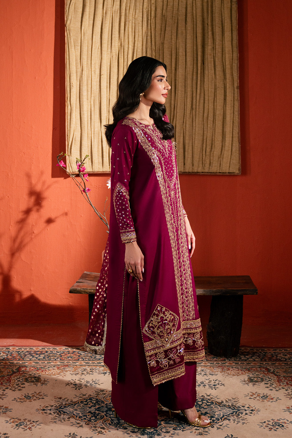 Neeshay | Raw Silk | RTW-RS-01