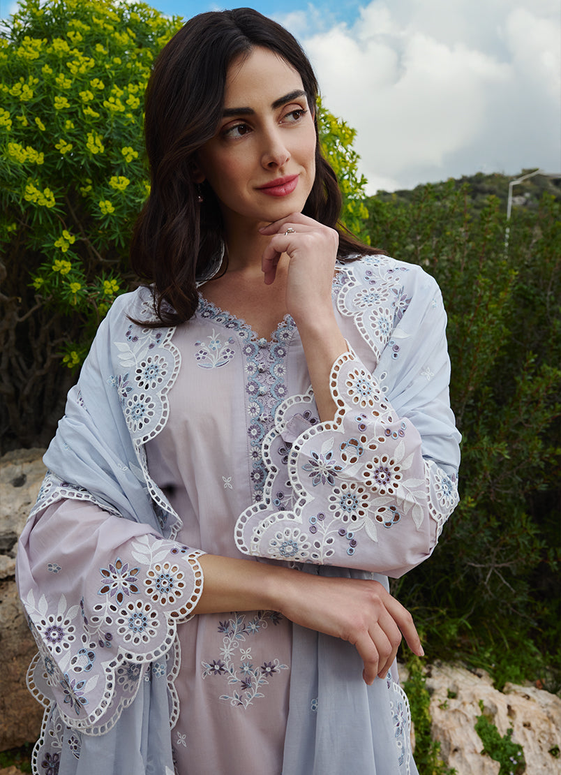 Image | Lawnkari 25 | Lyra