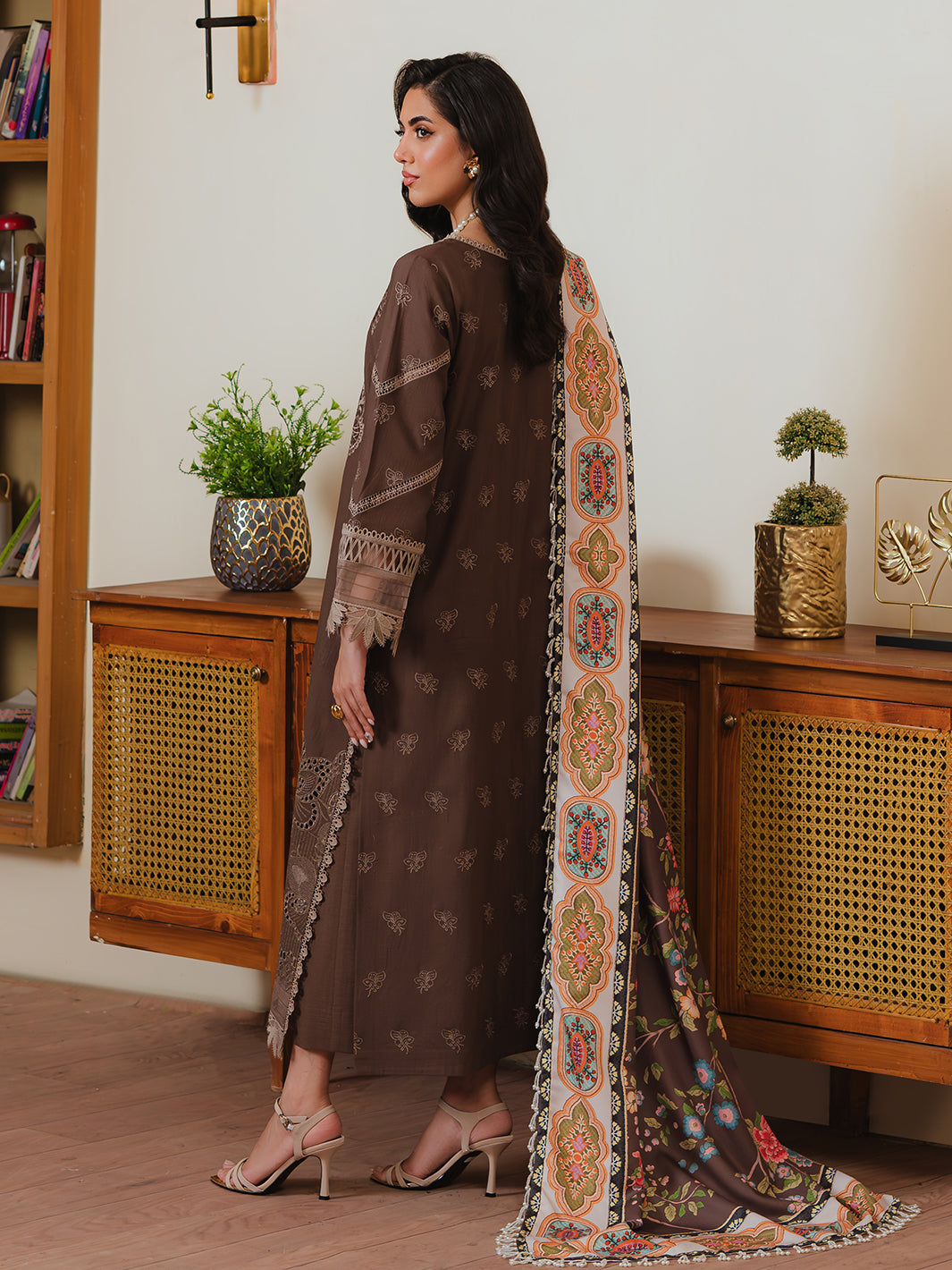 Mahnur | Stella Khaddar | SK-05A - Official Mahnur - Agha Fabrics UK