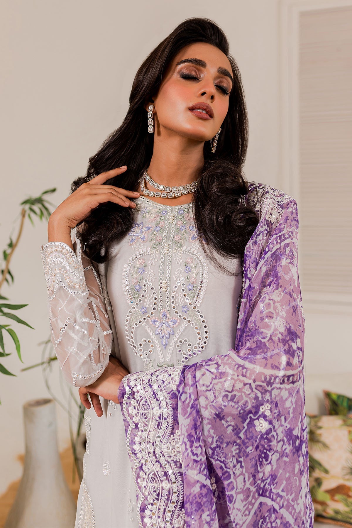 Nureh | Fancy Formals | NP-397