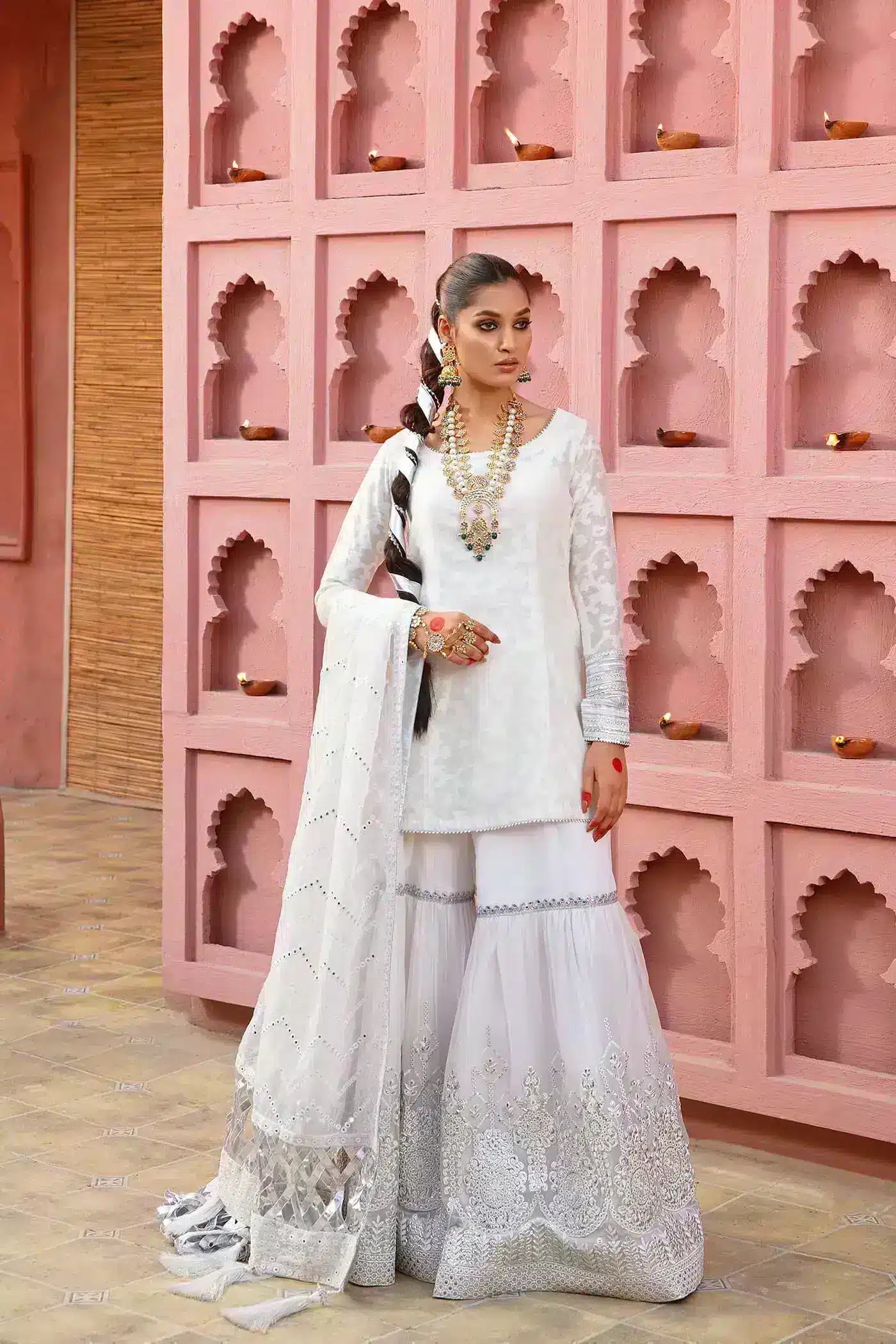 Nilofer Shahid | Nur e Subh Formals | Chandni