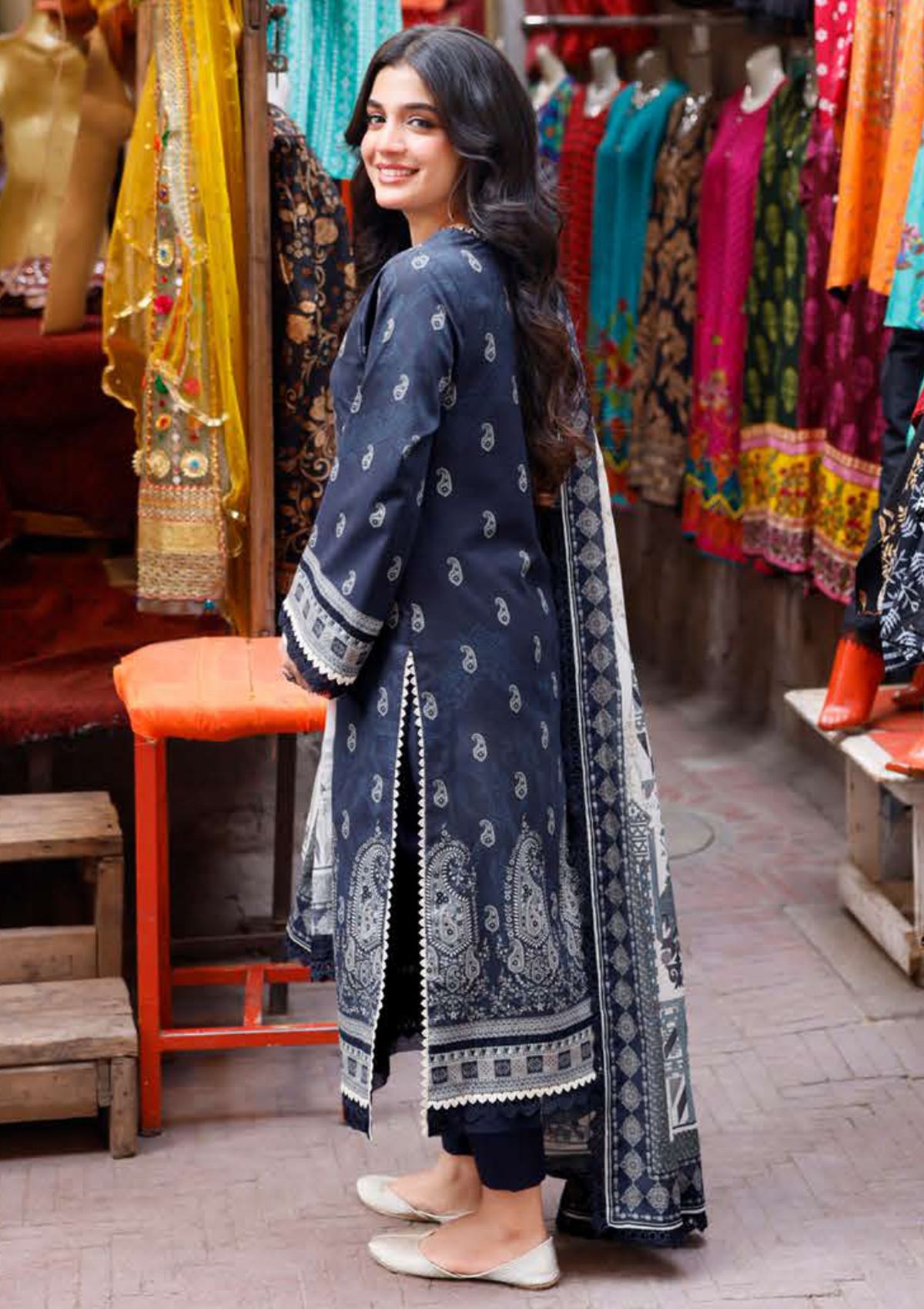 Lawn Collection - Asim Jofa - Basic Prints 24 - AJBB#04 - Official Asim Jofa - Agha Fabrics UK