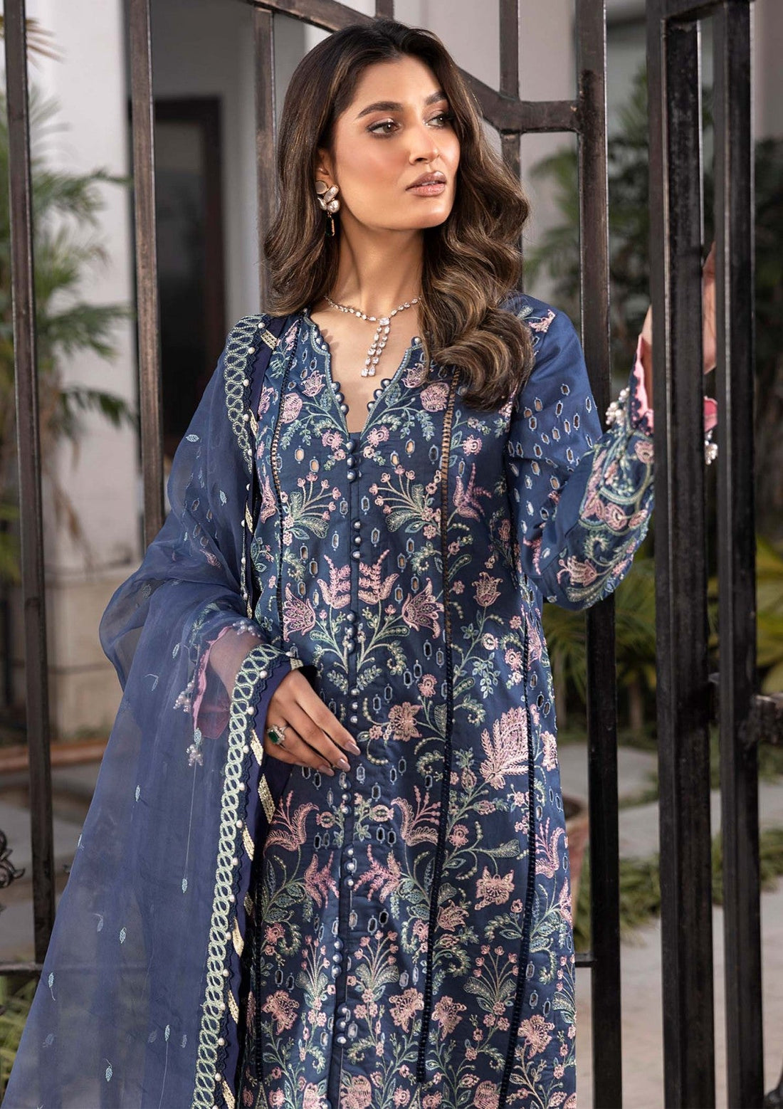 Lawn - Shurooq - Luxury Lawn 25 - SLL#07 - Mira